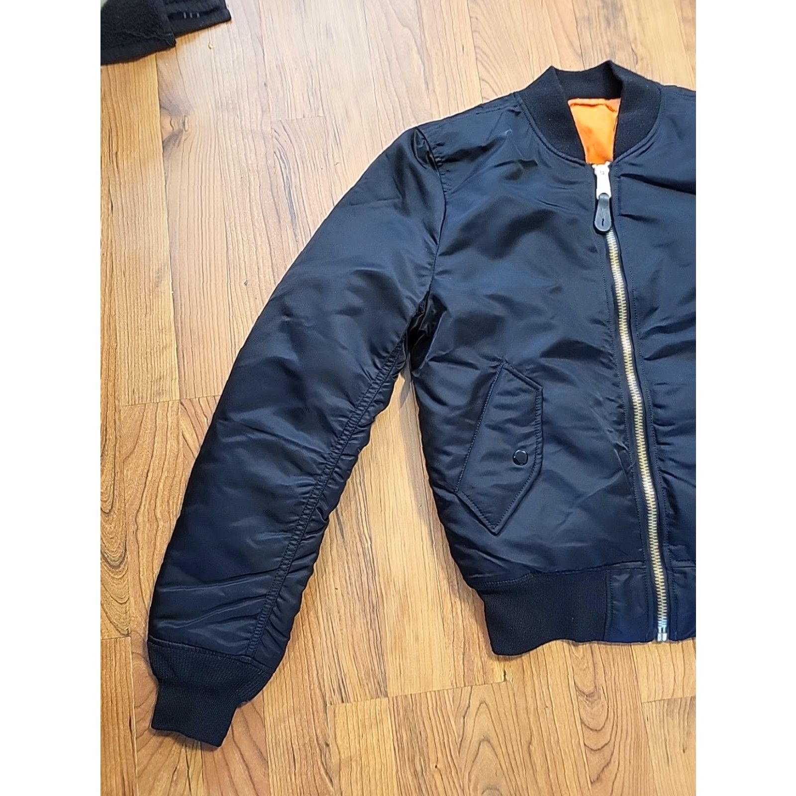 Vintage VINTAGE Alpha MA-1 Bomber Jacket Mens Small Black Nylon Zip Up Reversible 90s Army USA Style United States 40 in Chest Size US S / EU 44-46 / 1 - 2 Thumbnail
