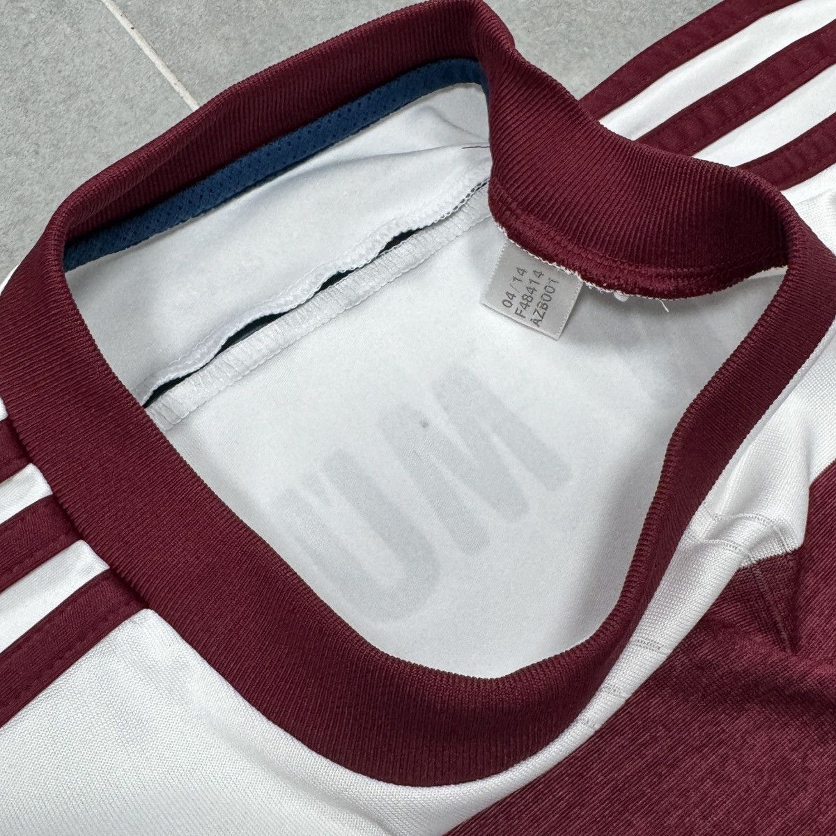 Adidas Adidas FC Bayern Munich 2014/2015 Away Soccer Jersey Shirt Size US S / EU 44-46 / 1 - 10 Thumbnail