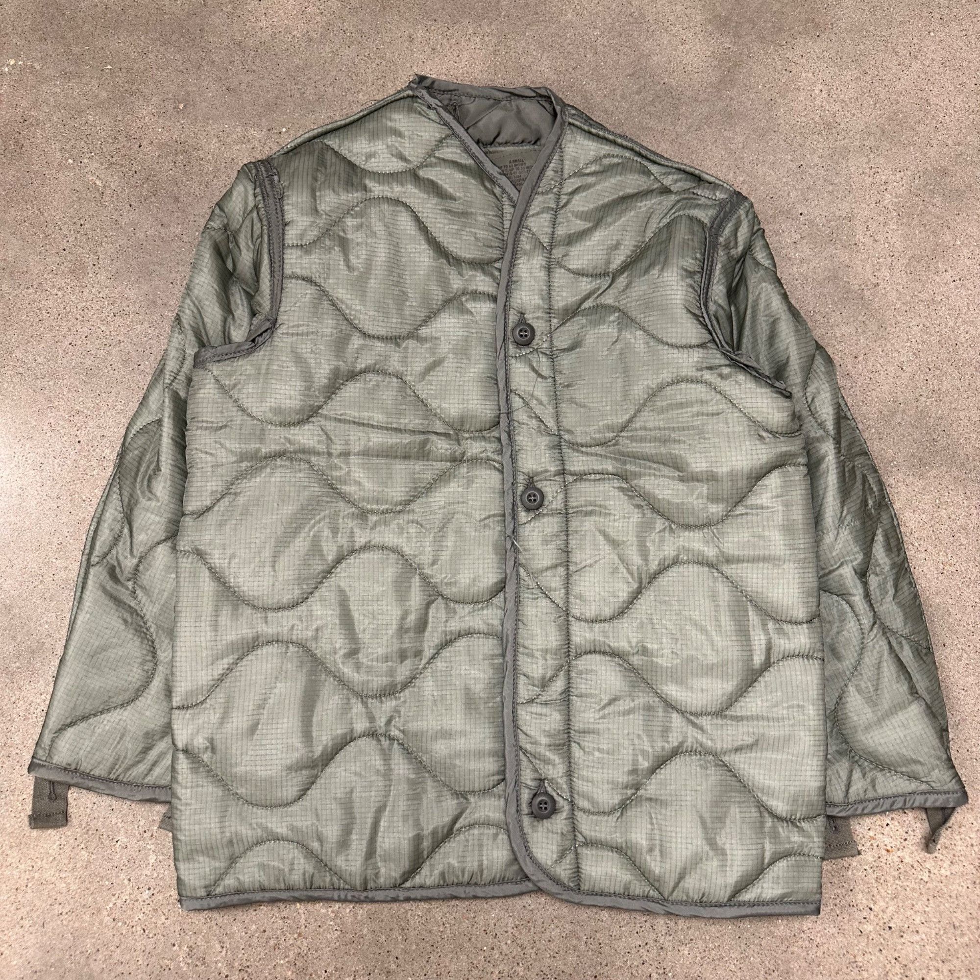 Vintage Vintage New Oldstock Military Liner Quilted Jacket Size US XS / EU 42 / 0 - 1 Thumbnail