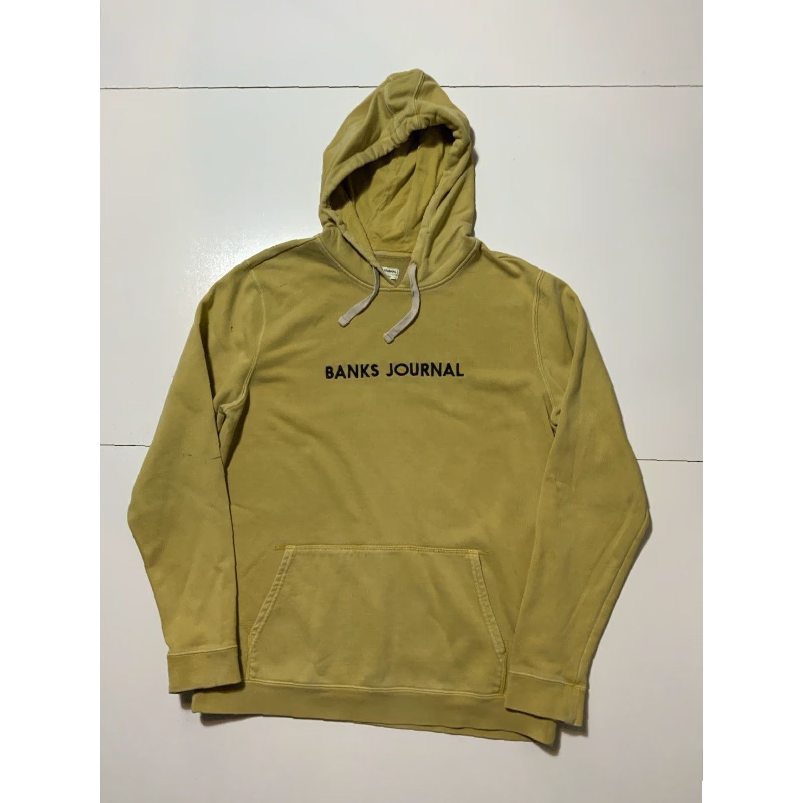 Banks Journal Banks Journal The Label Organic Cotton Terry Embroidered Pullover Hoodie M Mens Yellow Hoodie Size US M / EU 48-50 / 2 - 3 Thumbnail
