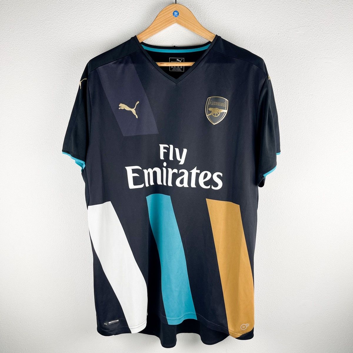 Puma ARSENAL LONDON 2015 2016 THIRD FOOTBALL SHIRT SOCCER JERSEY Size US XXL / EU 58 / 5 - 1 Thumbnail