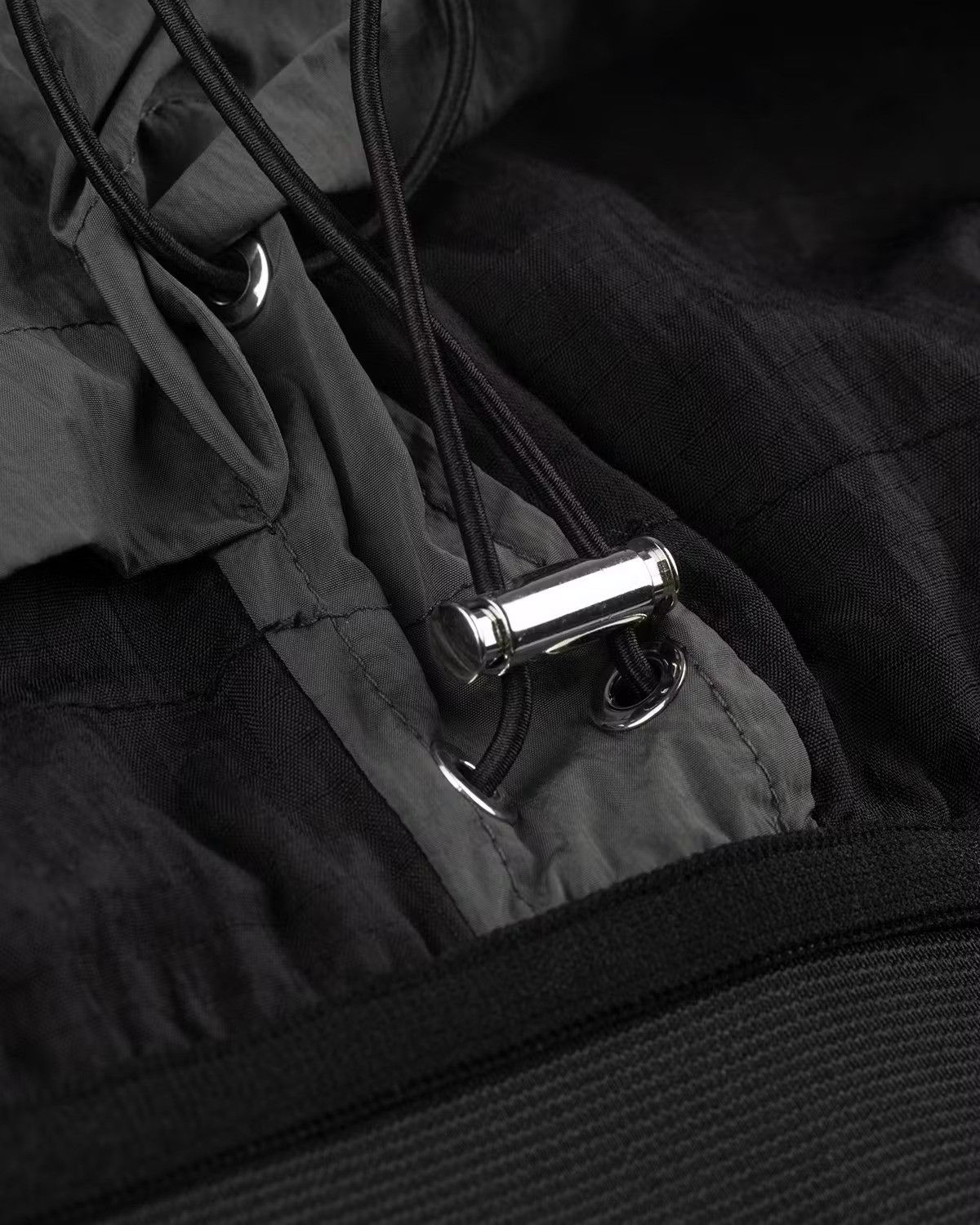Arnar Mar Jonsson $595 Arnar Mar Jonsson Oroi Panelled Trouser Size US 36 / EU 52 - 8 Thumbnail