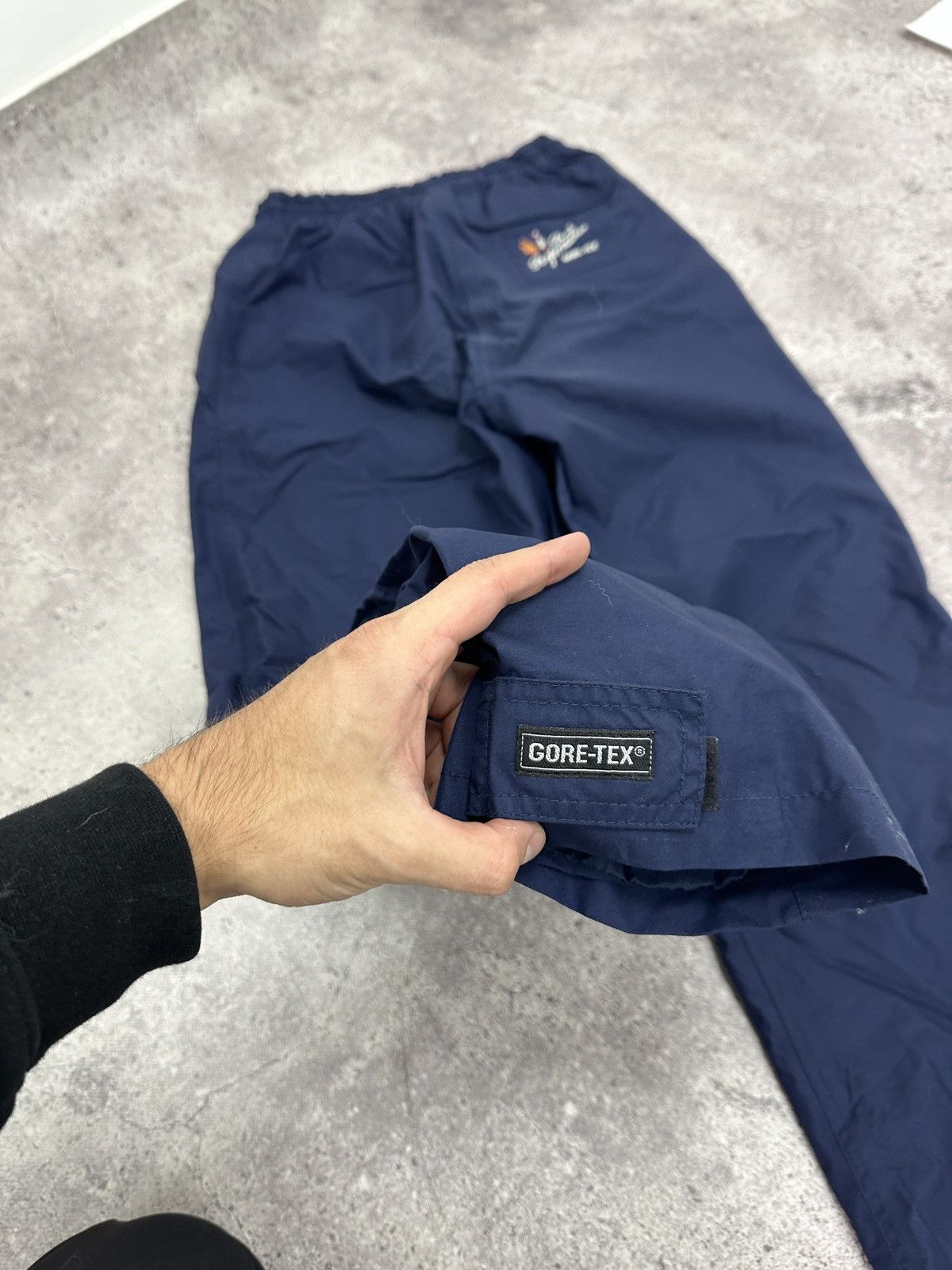 Goretex Vintage 90s Peak Performance Gore-Tex embroidered logo pants Size US 32 / EU 48 - 4 Thumbnail