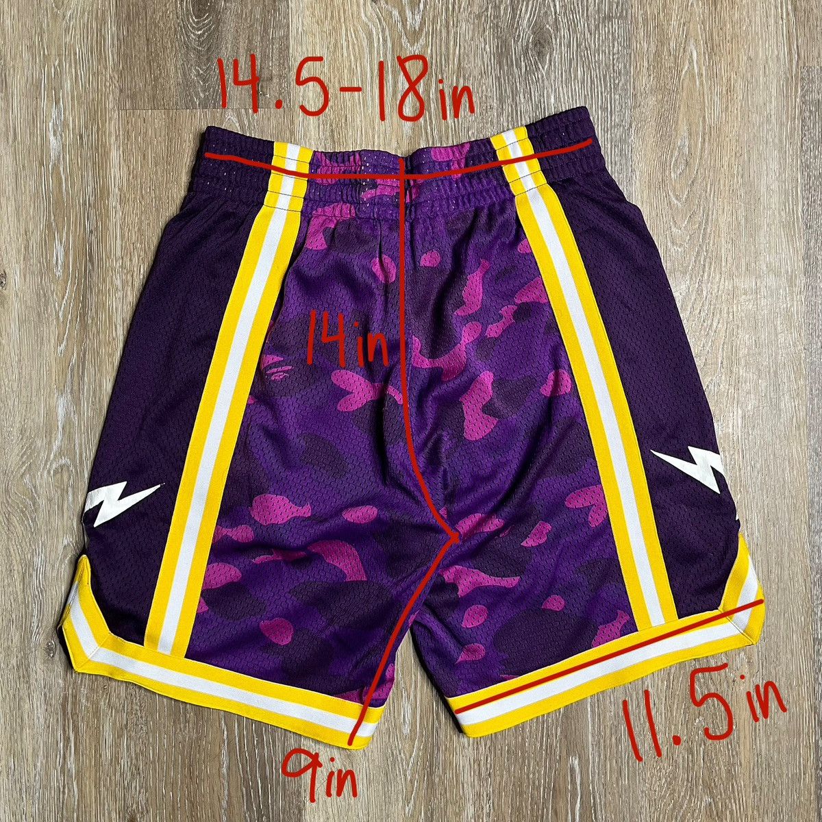 Bape purple bape camo basketball shorts Size US 32 / EU 48 - 2 Thumbnail