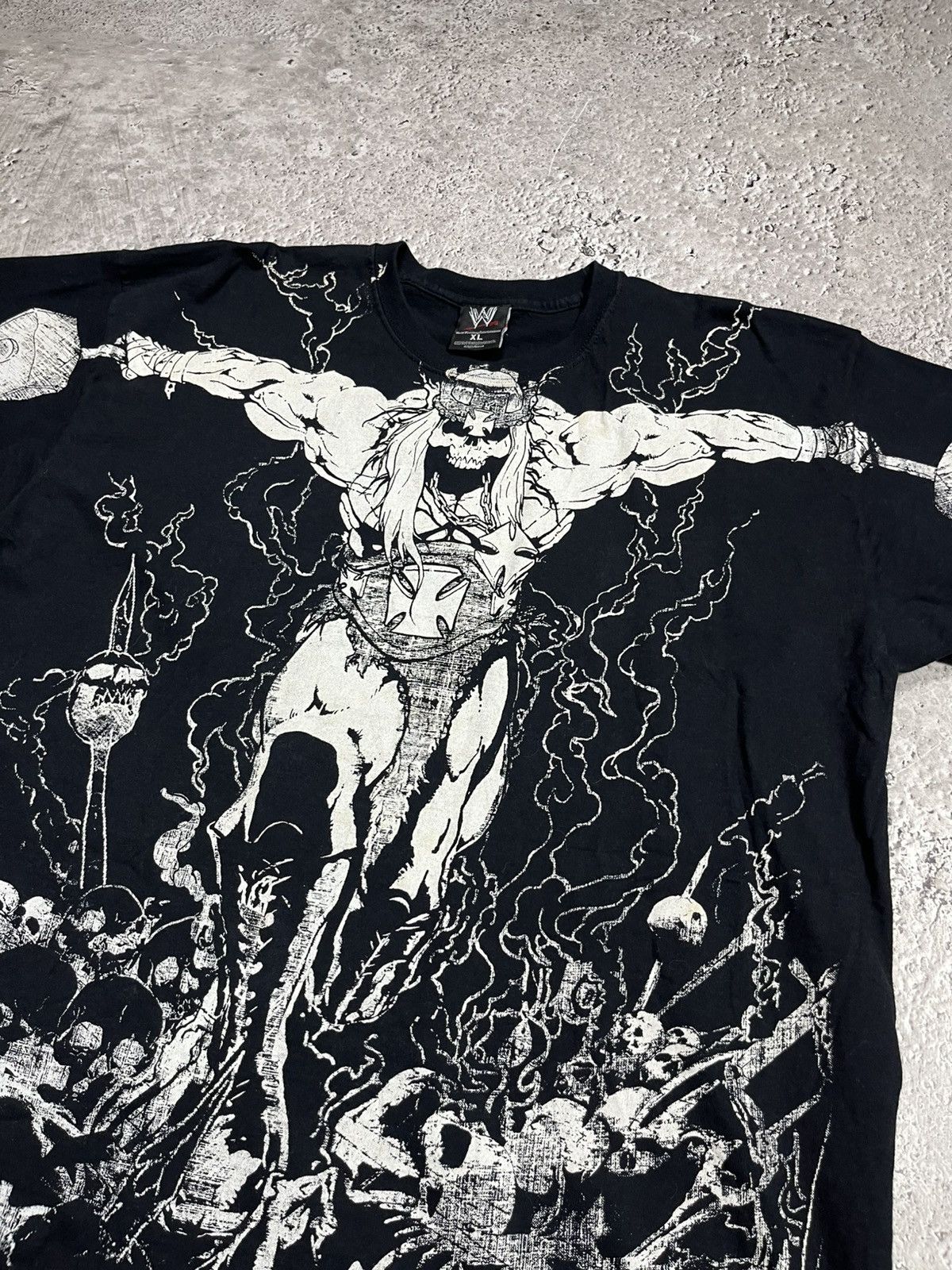 WWE Vintage 2008 WWE Triple H All Over Print T Shirt Size US XL / EU 56 / 4 - 6 Thumbnail