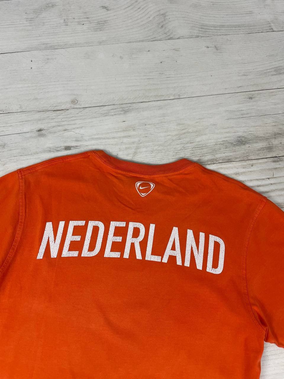 Nike Vintage Nike Nederland KNVB T-Shirt Center Swoosh 00s Soccer Size US M / EU 48-50 / 2 - 13 Thumbnail