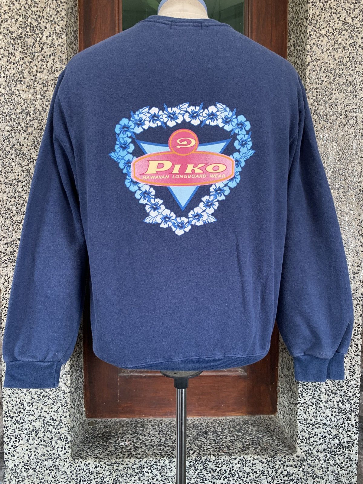 Vintage Vintage Piko Hawaiian Longboard Surfing Surfboard Sweatshirt Size US M / EU 48-50 / 2 - 1 Thumbnail