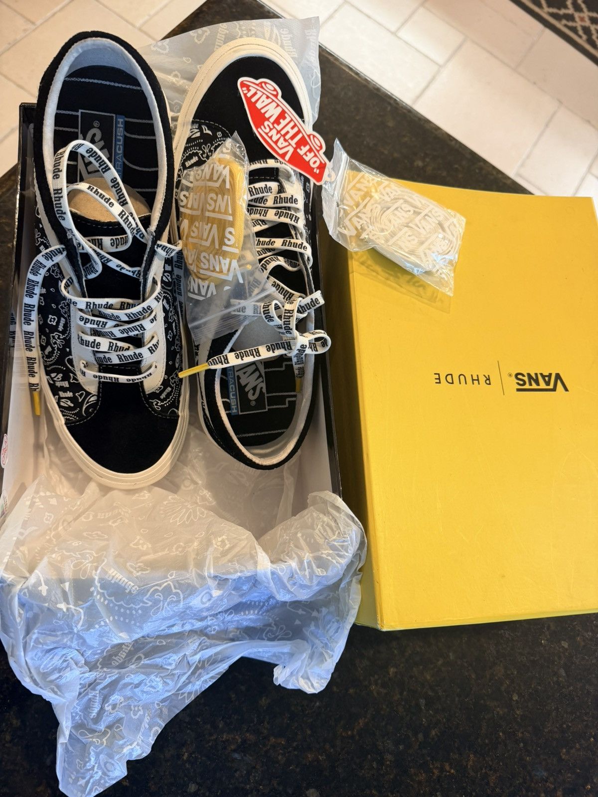 Rhude × Vans Rhude x Vans Bandana Marshmllw Size US 10.5 / EU 43-44 - 4 Thumbnail