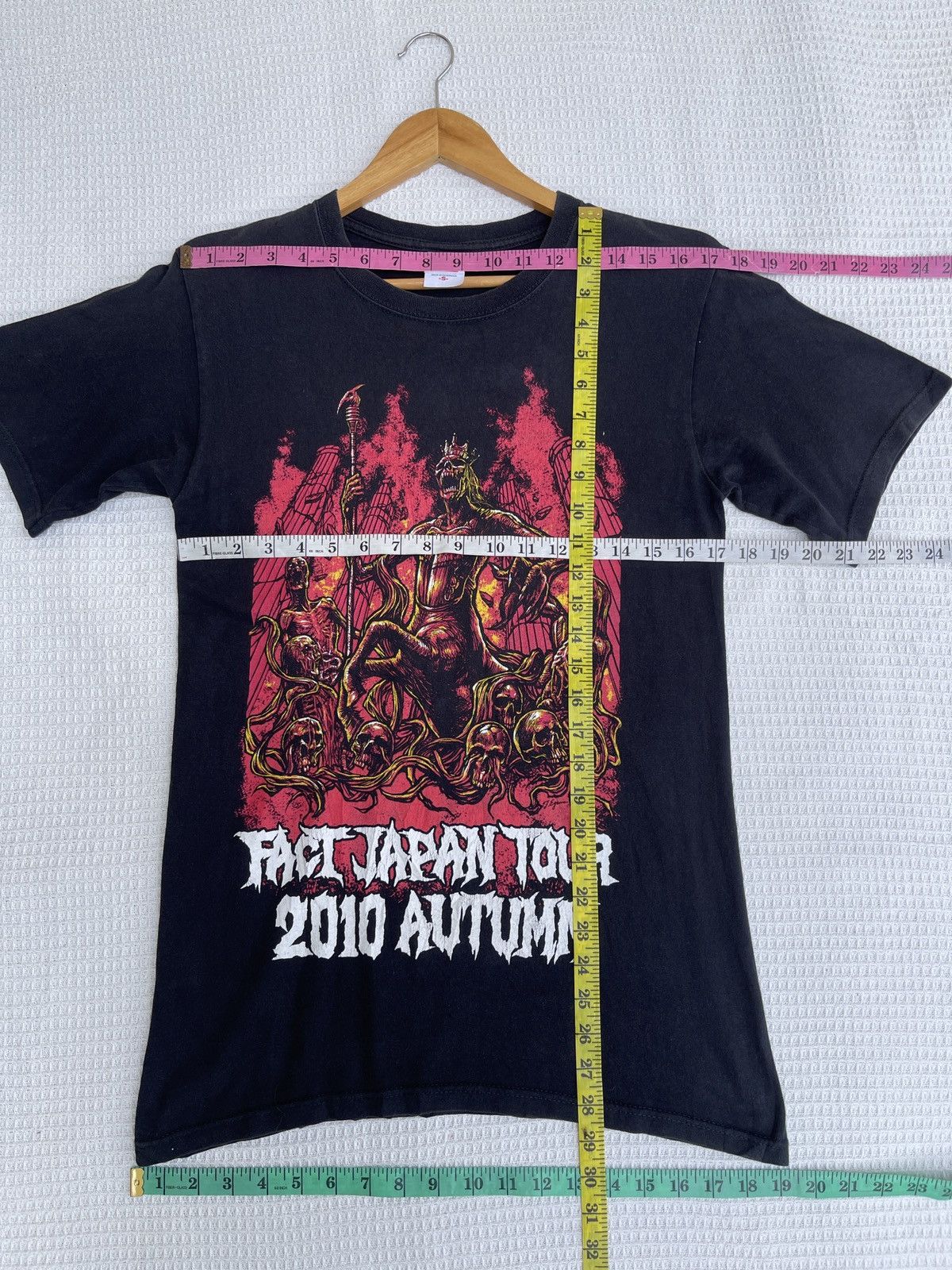 Band Tees Rare🔥Vintage y2k FACT JAPAN TOUR 2010 Autumn Tee Size US S / EU 44-46 / 1 - 10 Thumbnail
