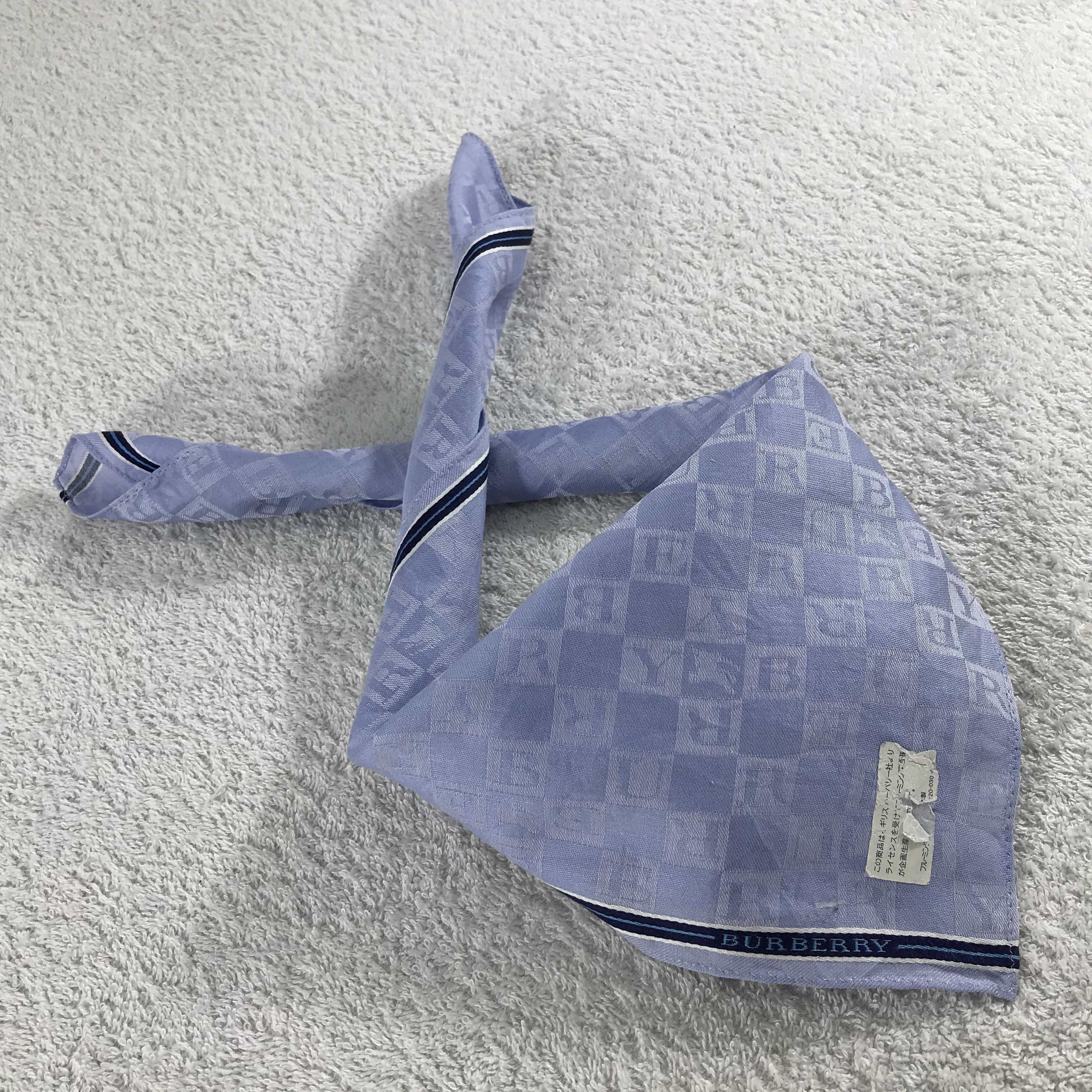 Burberry × Vintage Burberry Bandana / Handkerchief / Neckerchief - S244 Size ONE SIZE - 4 Thumbnail