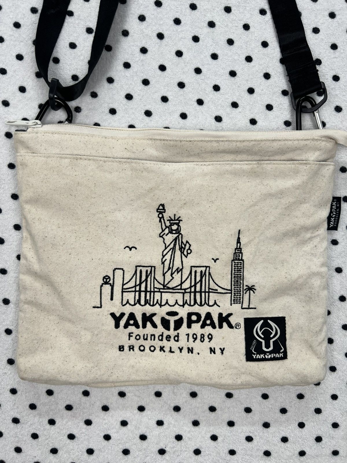 Other YakPak Sling Bag Size ONE SIZE - 3 Thumbnail
