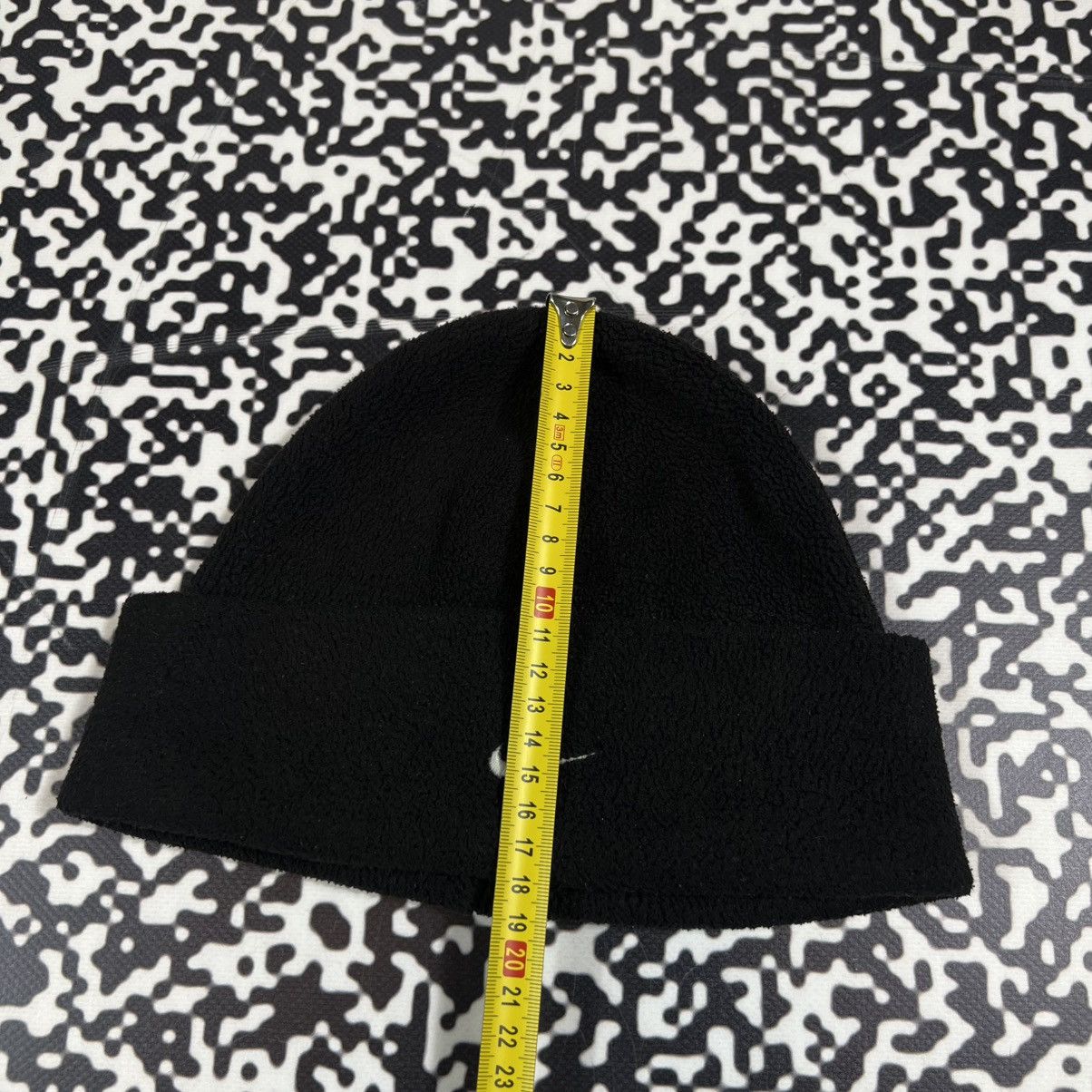Nike Vintage 90s Nike Swoosh Logo Fleece Winter Hat Retro Style Size ONE SIZE - 8 Thumbnail