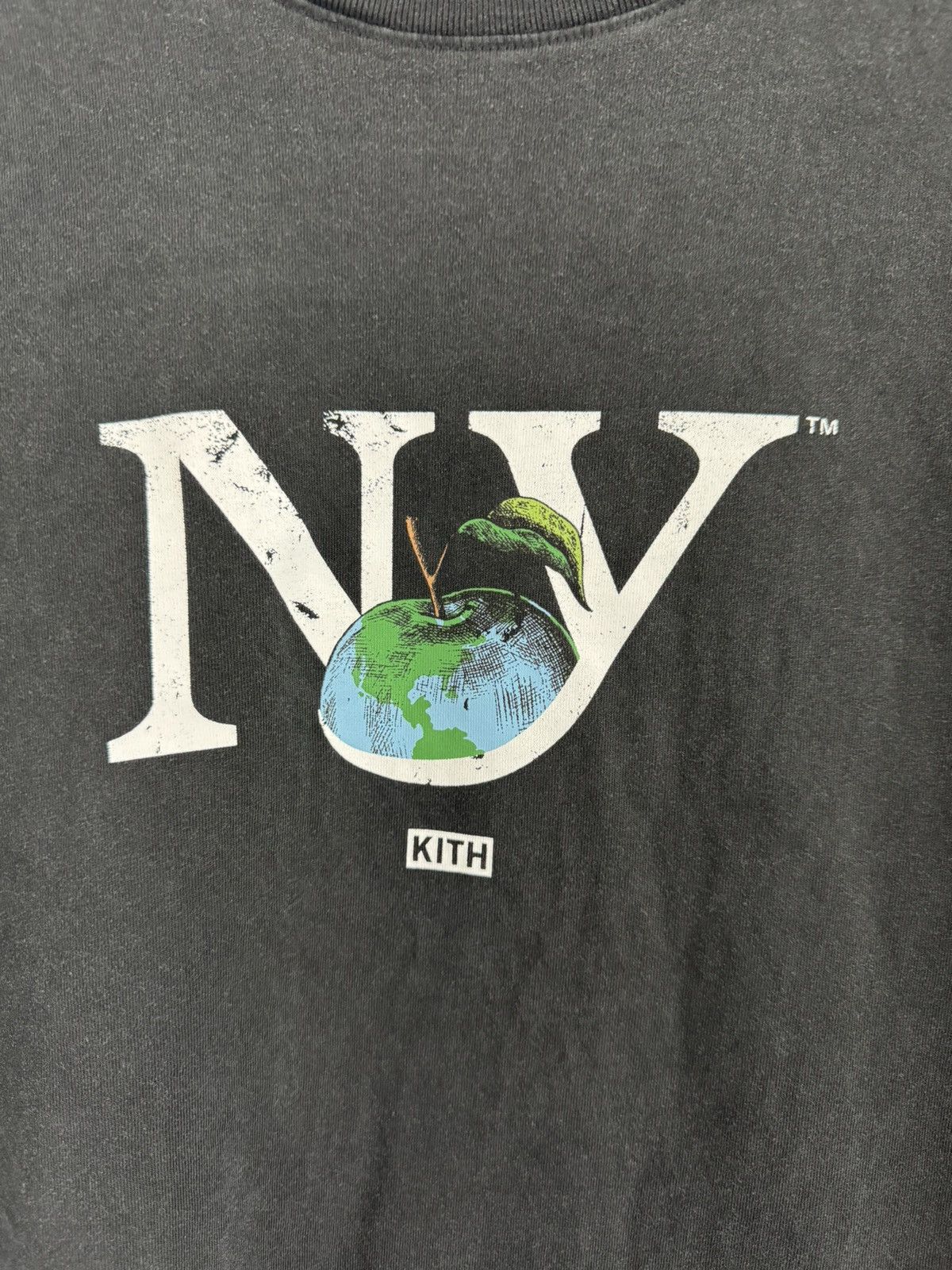 Kith Preowned Kith NYC Earth Day Longsleeve Size US S / EU 44-46 / 1 - 2 Thumbnail
