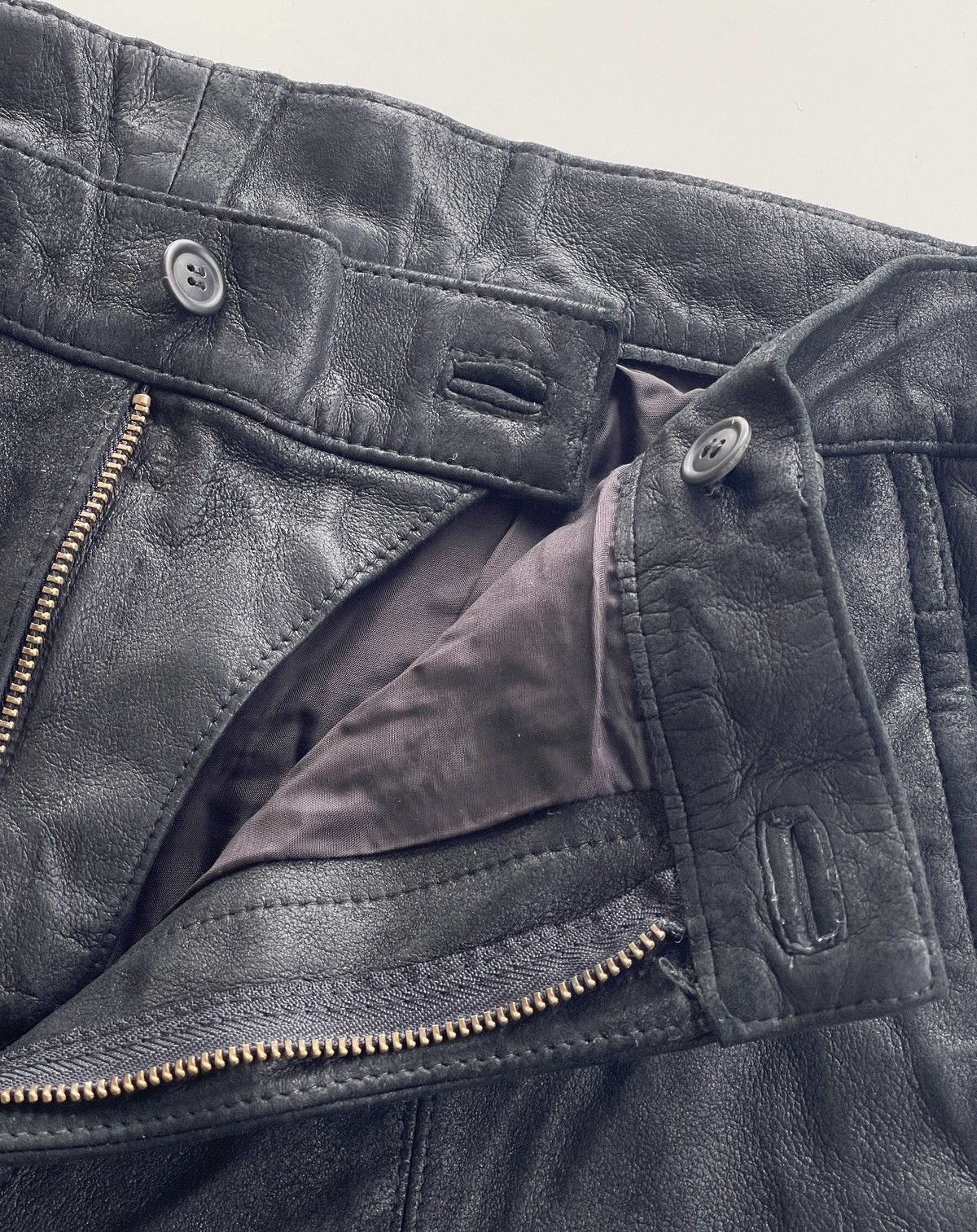 Issey Miyake Issey Miyake Men Sheepskin Leather Pants Size US 31 - 9 Thumbnail