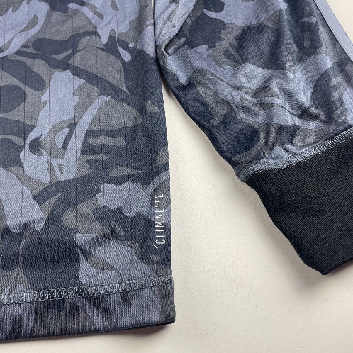 Adidas Adidas Originals MHAK Jersey Shirt Mens XL Skateboard Camo Size US XL / EU 56 / 4 - 9 Thumbnail