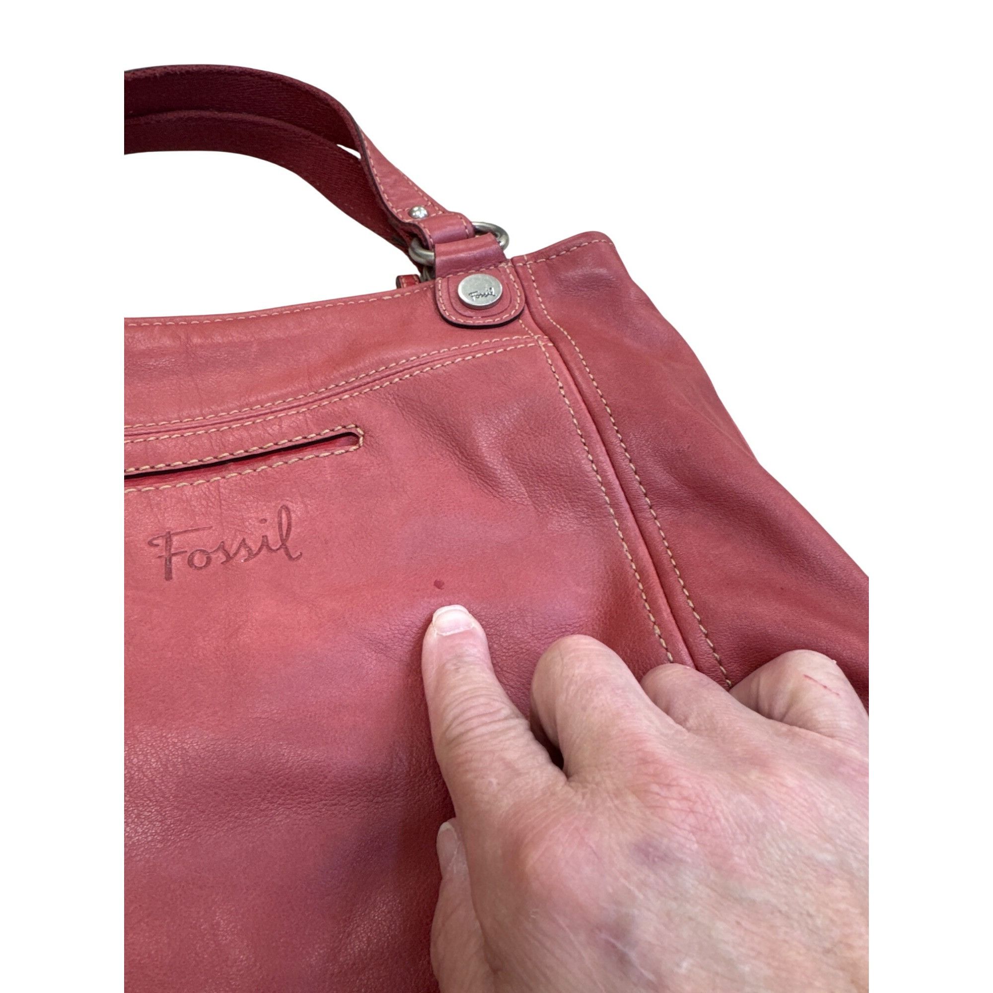 Fossil Fossil Vintage Womans Red Leather Handbag Clutch With Dual H Size ONE SIZE - 3 Thumbnail
