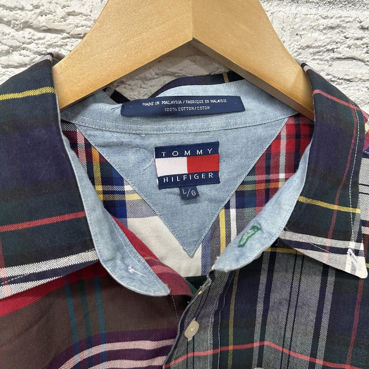 Tommy Hilfiger Vintage Tommy Hilfiger Crazy Plaid Button Down Large Size US L / EU 52-54 / 3 - 5 Thumbnail