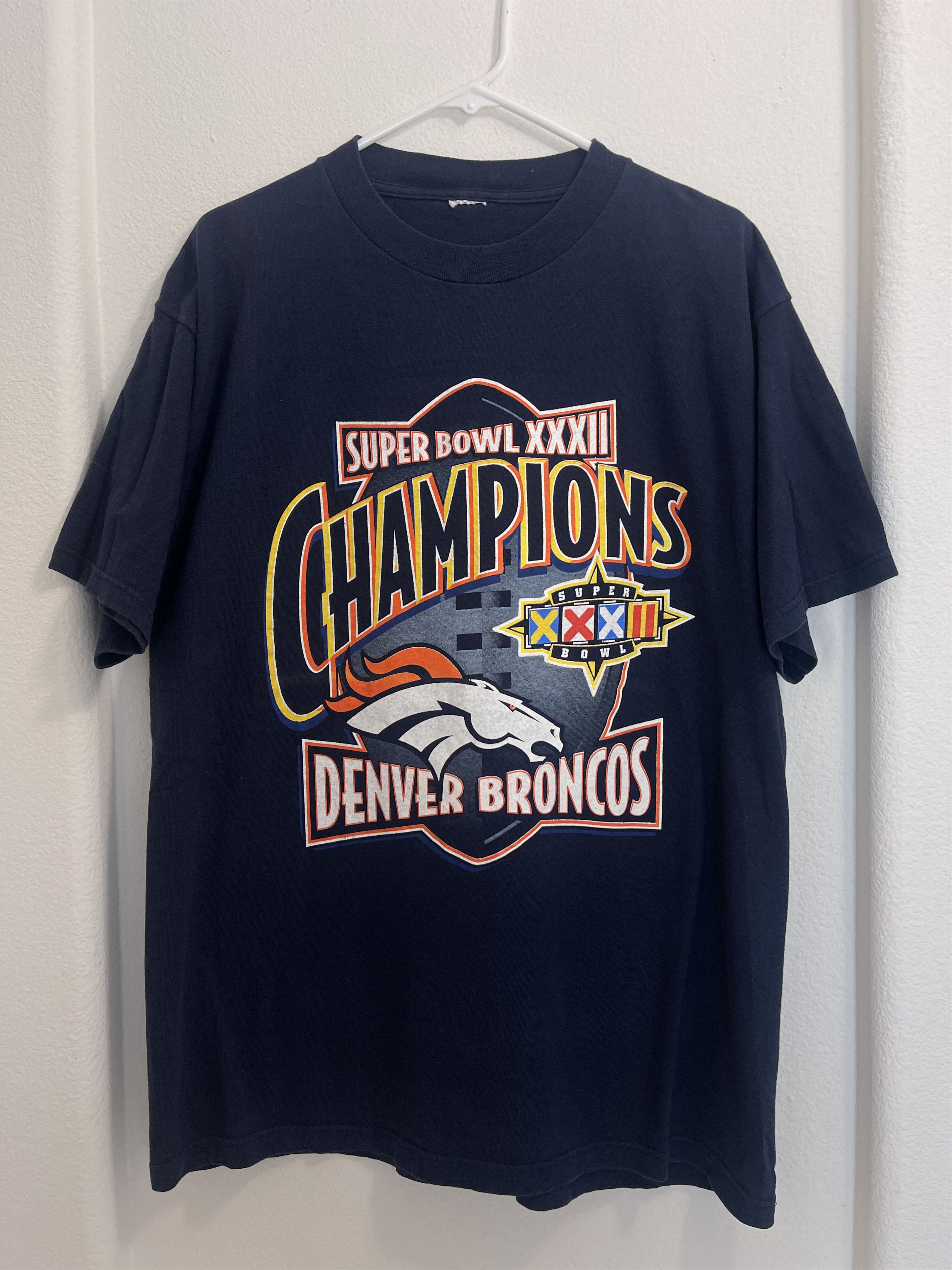 NFL × Vintage Vintage Denver Broncos Super Bowl XXXII Tee Size US L / EU 52-54 / 3 - 1 Thumbnail