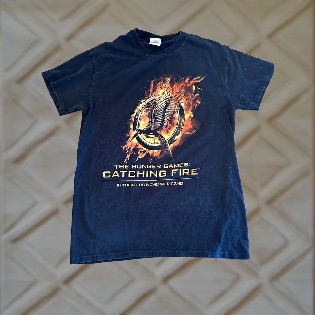 Vintage VINTAGE The Hunger Games Catching Fire Subway Movie Promo T-Shirt Size S Black Mens Small Shirt Size US S / EU 44-46 / 1 - 1 Thumbnail