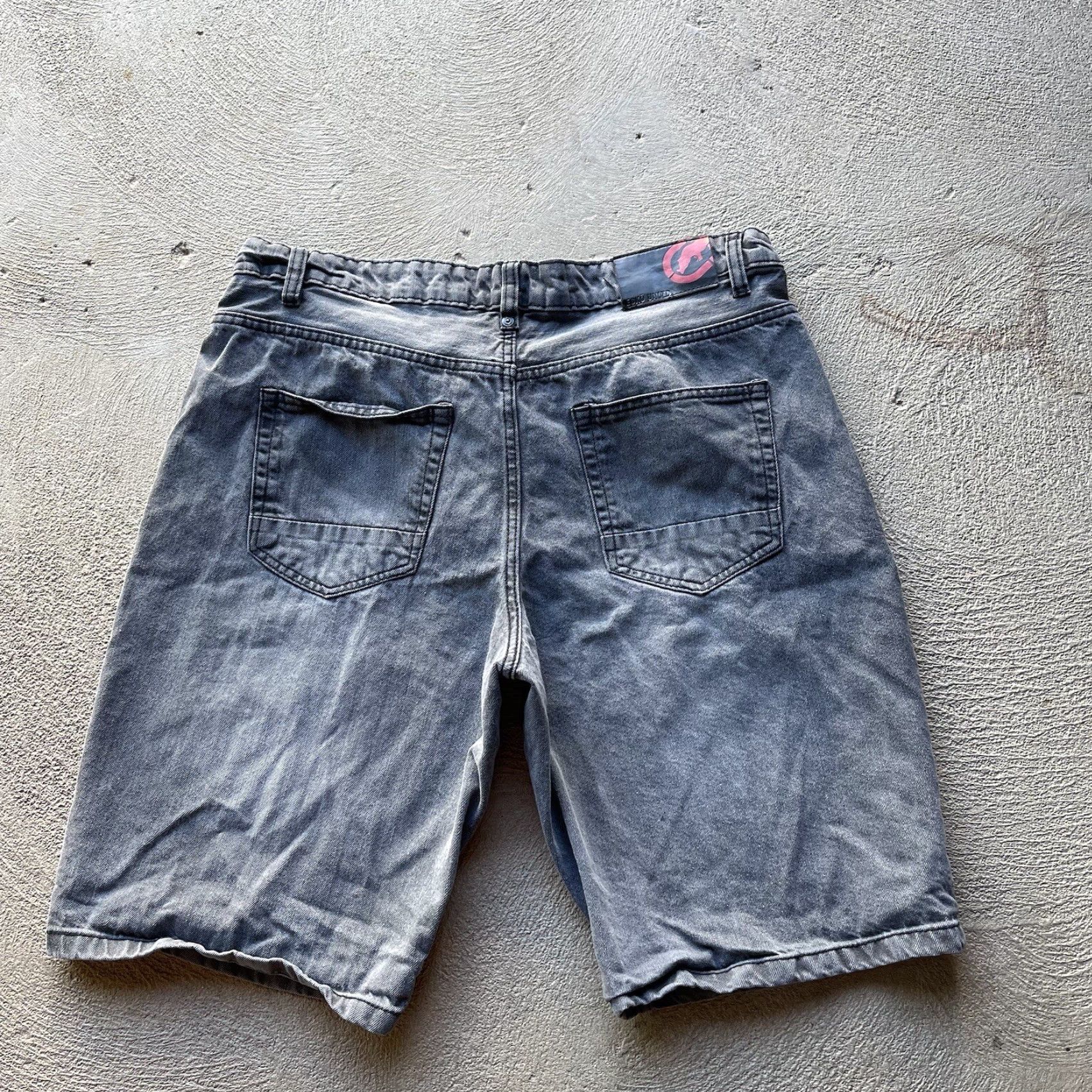 Ecko Unltd. VINTAGE Ecko Unltd Baggy Shorts Bermuda Mens 36 Gray Denim Cotton 90s Grunge Hip Hop Relaxed Inseam 12" Embroidered Pockets Mens Size US 36 / EU 52 - 3 Thumbnail