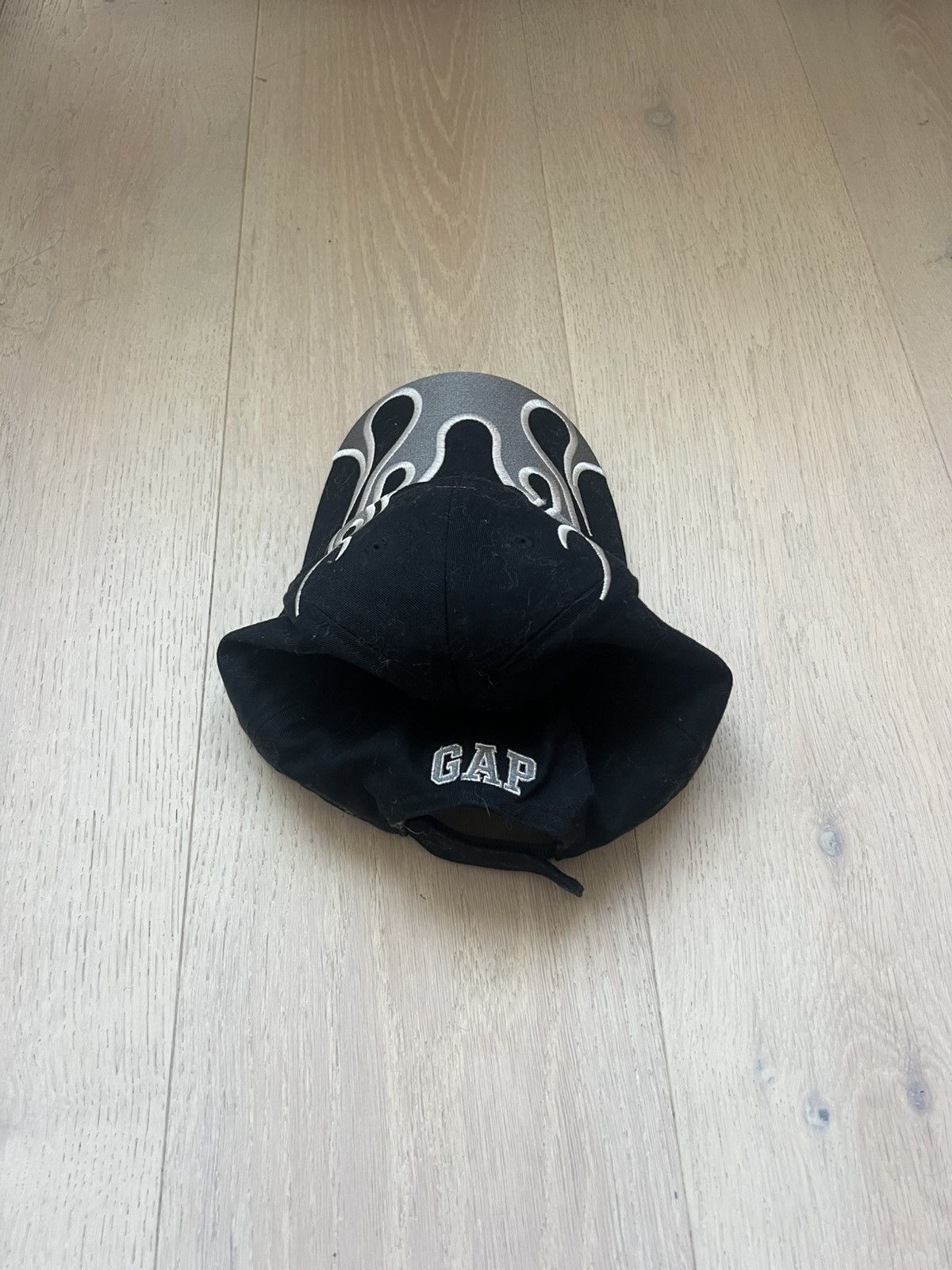 Balenciaga × Gap × Yeezy Yeezy gap balenciaga flames hat black Size ONE SIZE - 2 Thumbnail