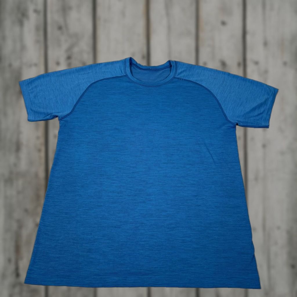 Lululemon Lululemon Shirt Mens Large Blue Metal Vent Tech Seamless Running Tee Performance Size US L / EU 52-54 / 3 - 1 Thumbnail