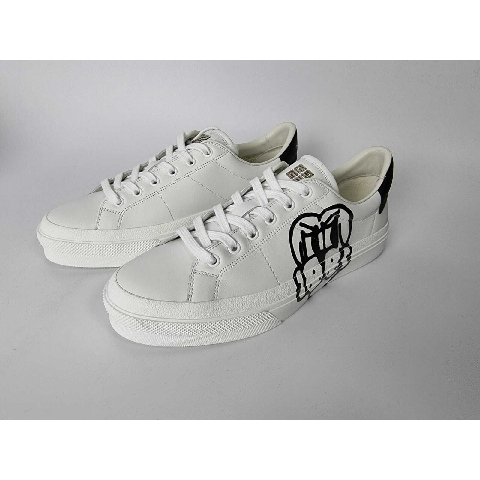 Givenchy City Sport White Sneakers New Size 42 US 9
