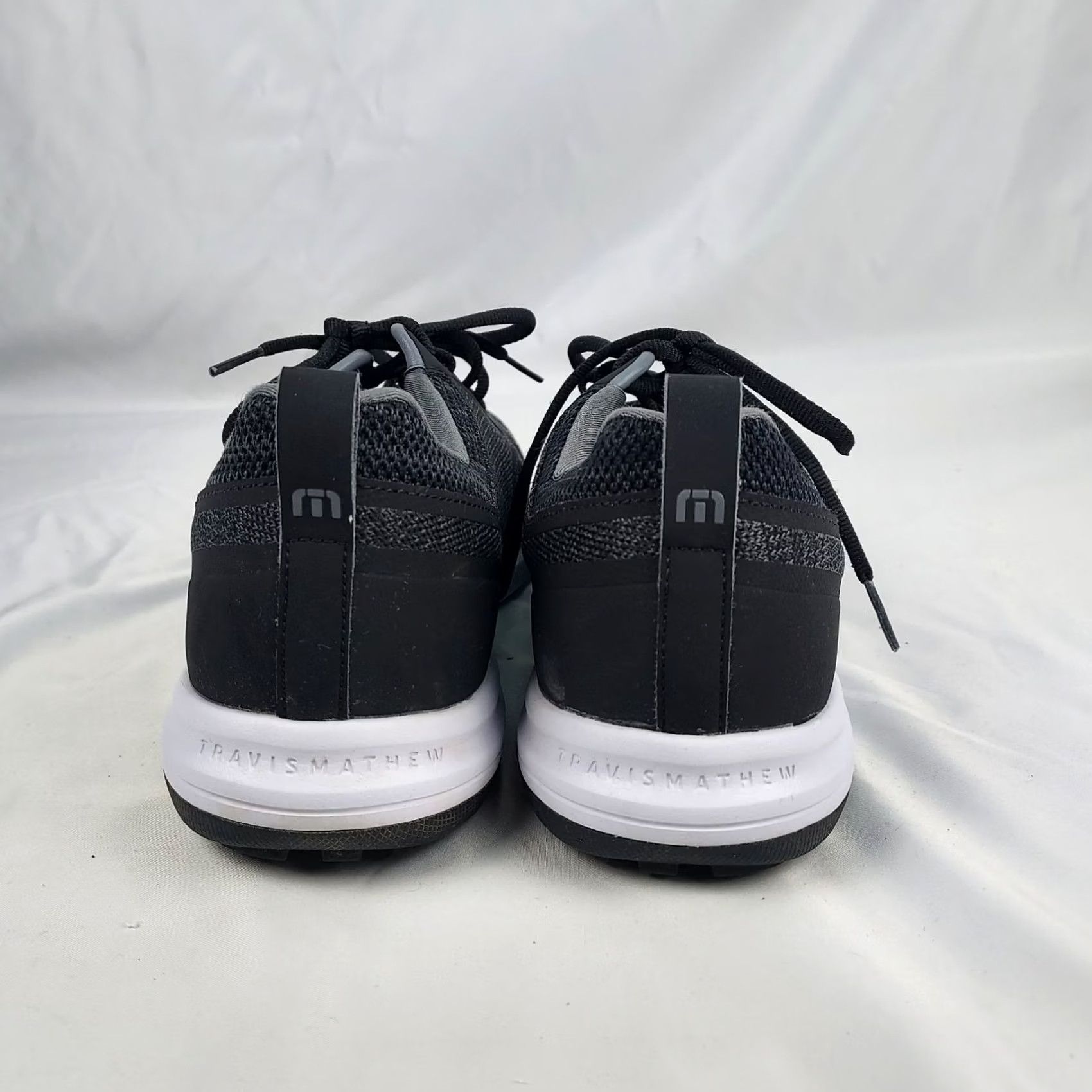 TravisMathew TravisMathew Mens 10 Knit Sneakers Black Grey Lace Up Casual Walking Sneaker Mens Shoes Shoes? Size US 10 / EU 43 - 3 Thumbnail