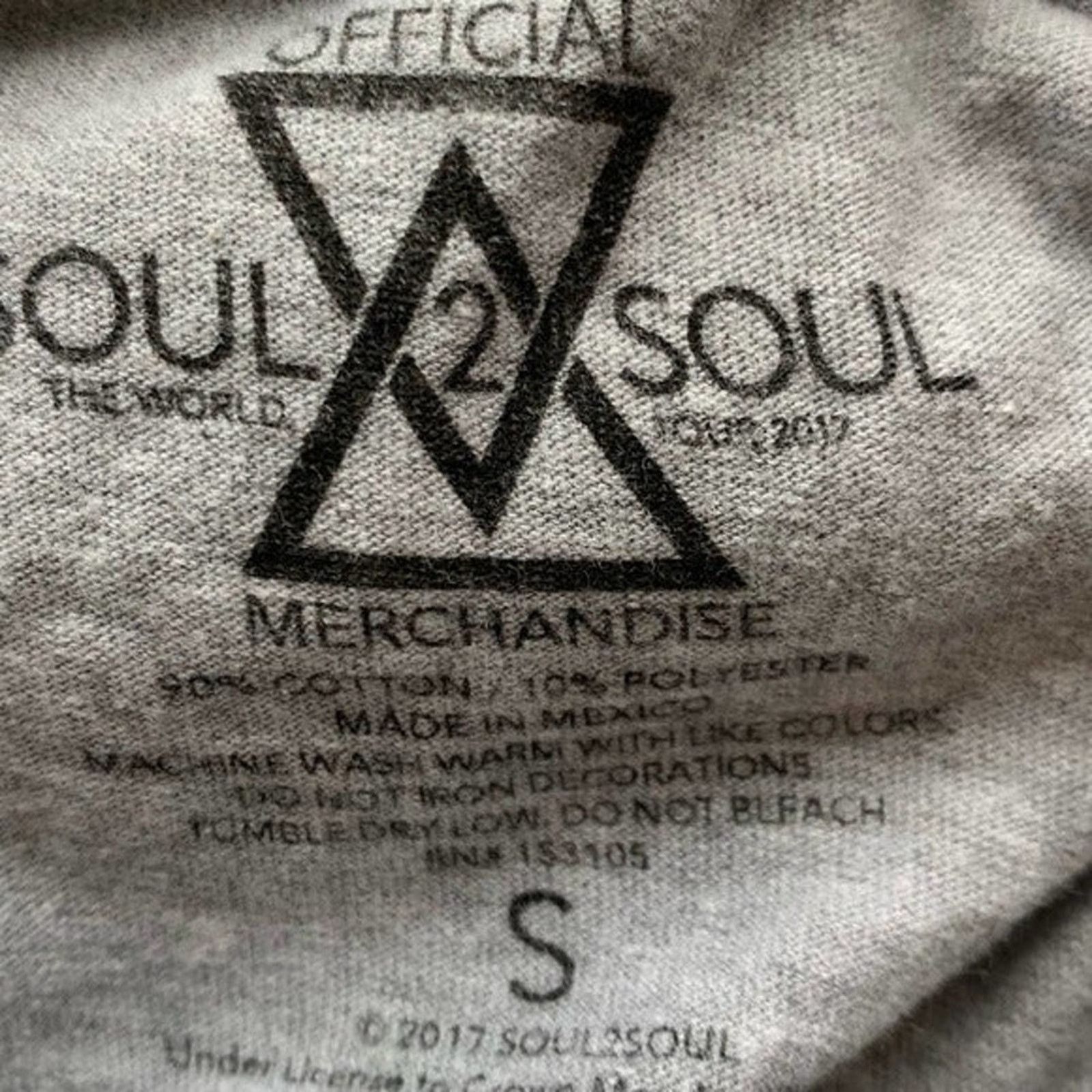 Other 2017 OFFICIAL SOUL 2 SOUL TOUR MCGRAW & FAITH HILL SHIRT Size US S / EU 44-46 / 1 - 3 Thumbnail
