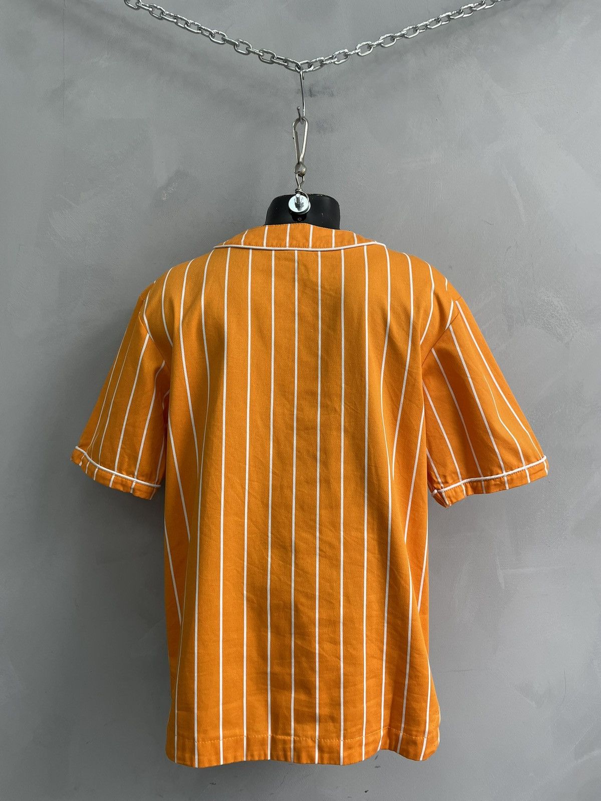 Fubu Fubu Big logo T shirt button up sk8 wu tang style Size US S / EU 44-46 / 1 - 7 Thumbnail