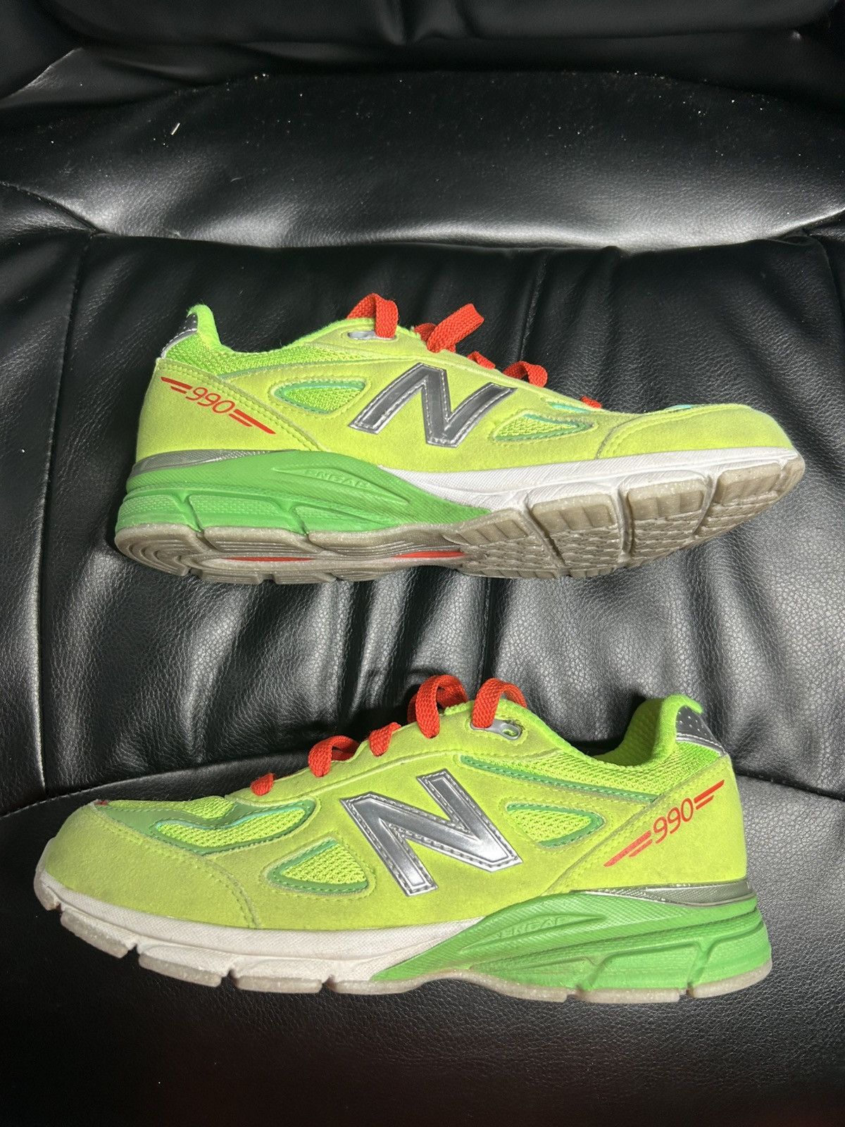 New Balance New Balance “Festive” Green lime Green Festive Red 5.5Y/7W Size US 7 / IT 37 - 3 Thumbnail