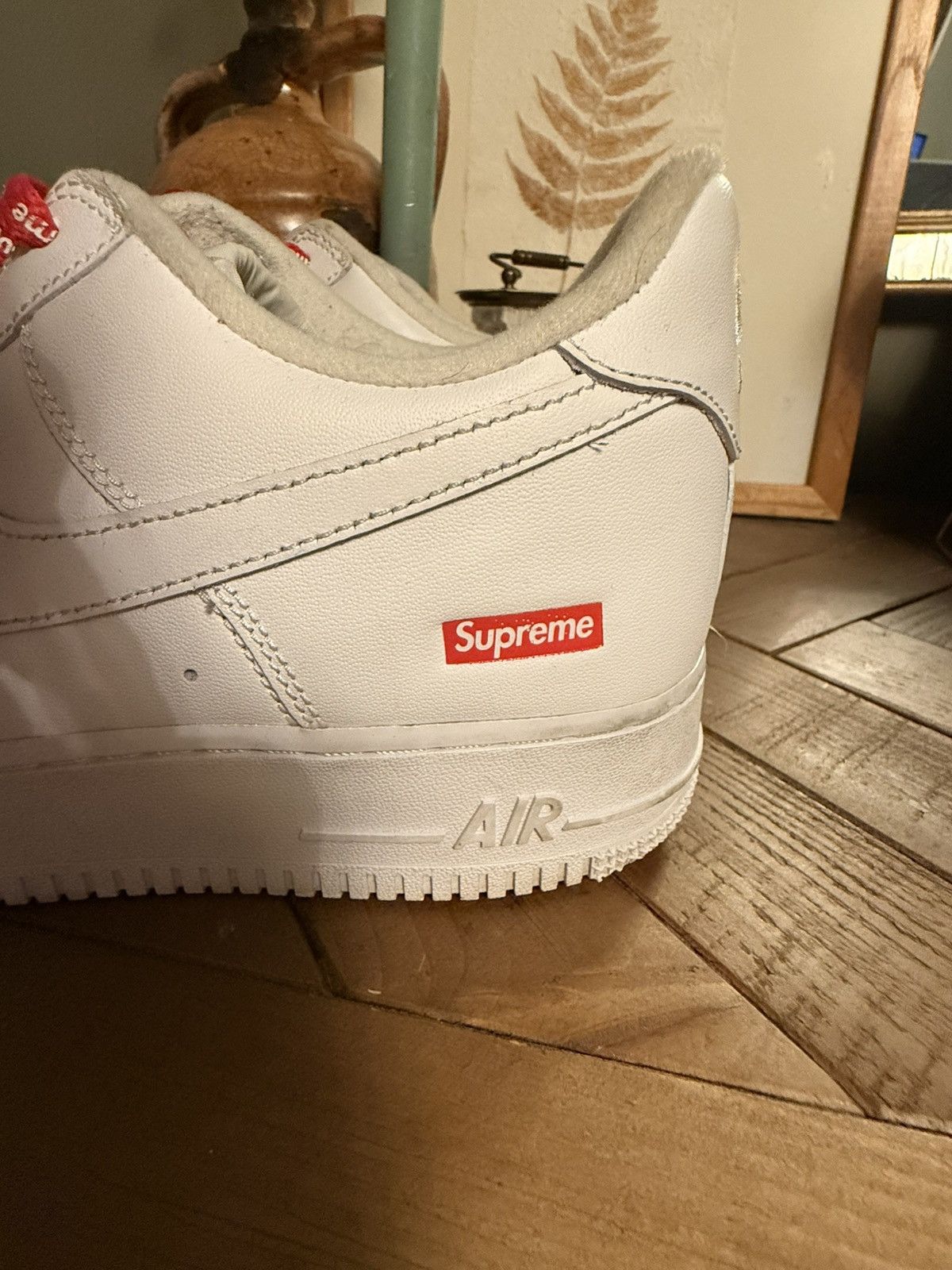 Nike × Supreme Supreme x Nike white Air Force 1 Size US 10.5 / EU 43-44 - 5 Thumbnail
