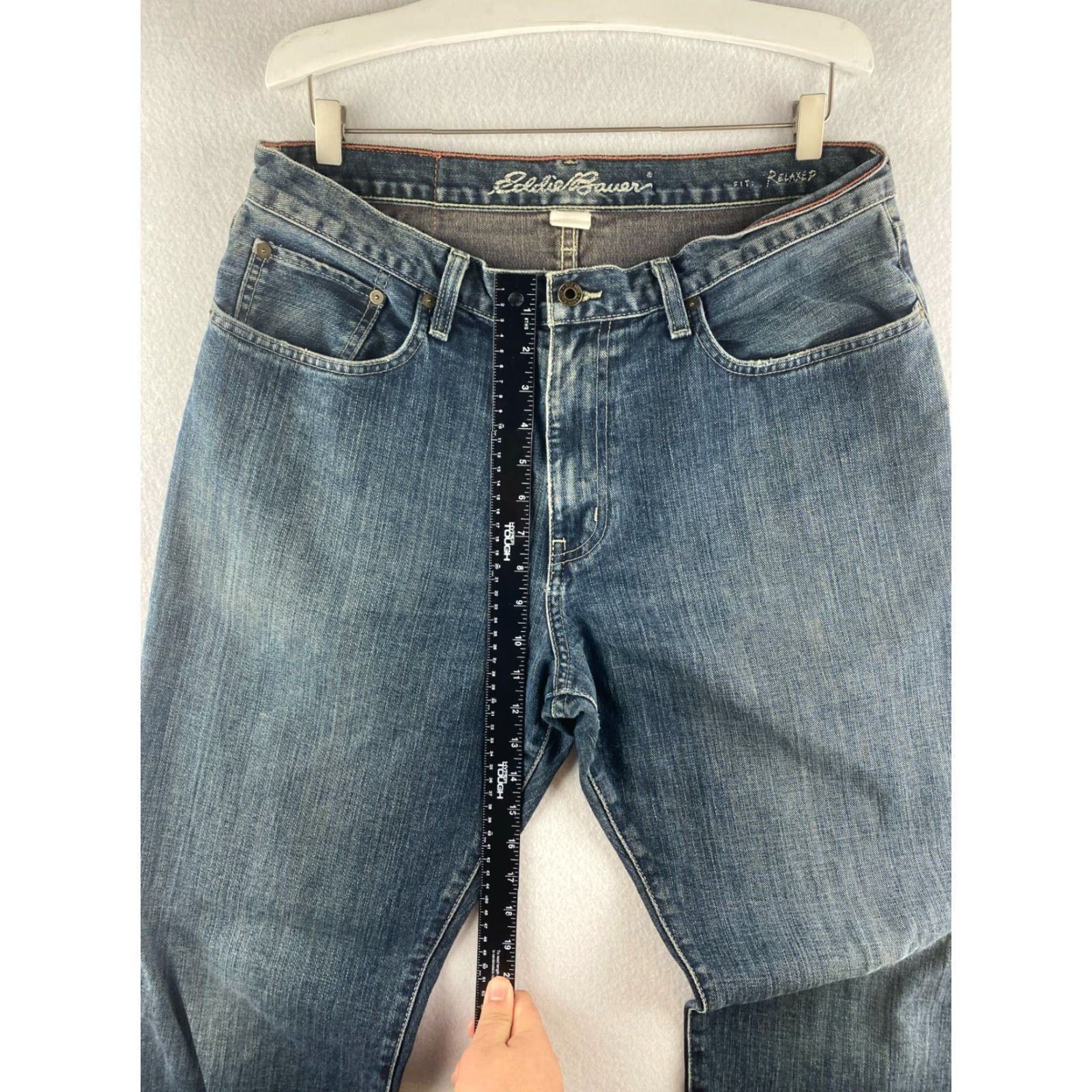 Eddie Bauer Eddie Bauer Jeans Mens 34 Blue Straight Relaxed Distressed 5-Pocket Denim Cotton Blend Pants Size US 34 / EU 50 - 4 Thumbnail
