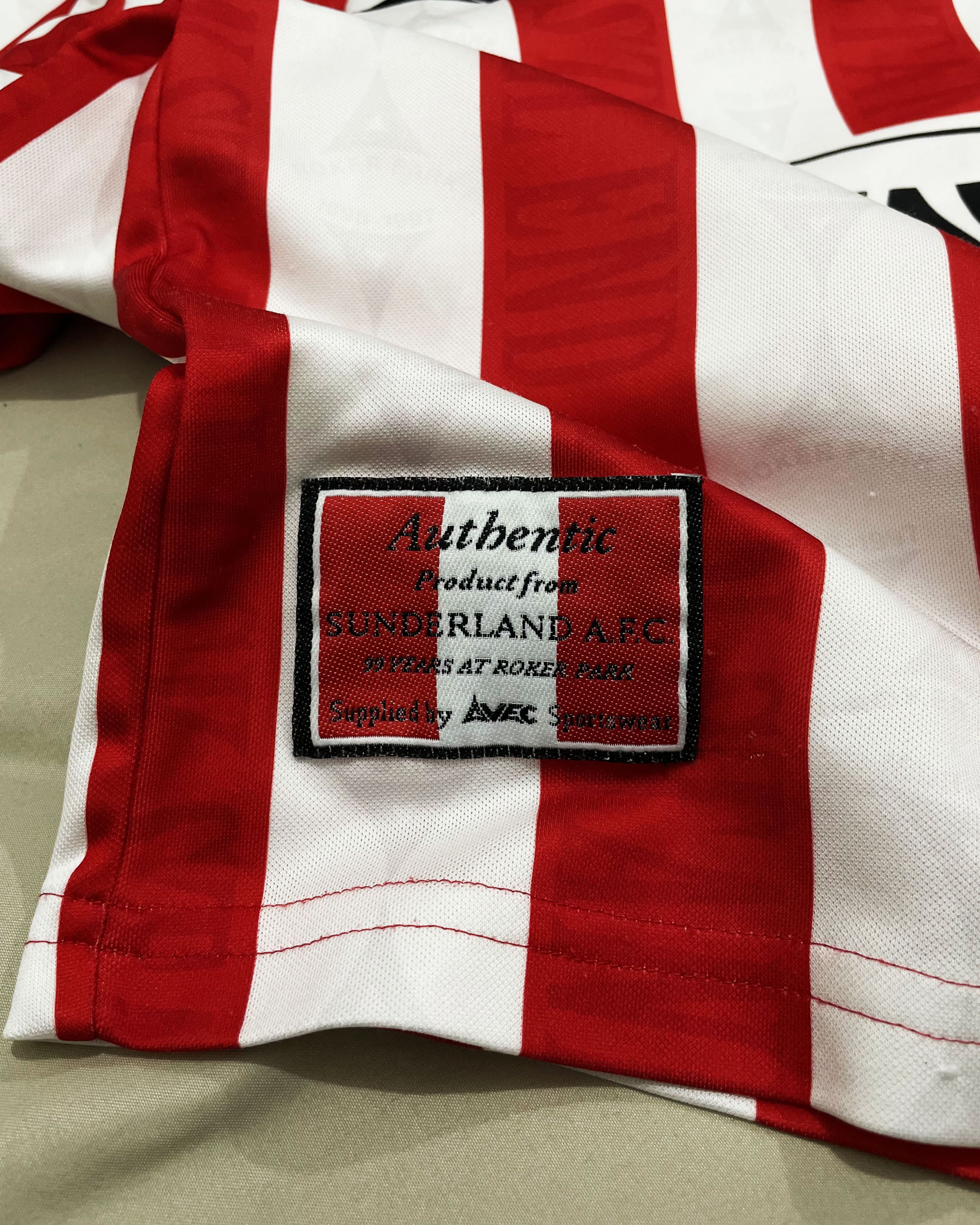 Other Sunderland AFC Home Kit 1996 1997 Size US M / EU 48-50 / 2 - 5 Thumbnail