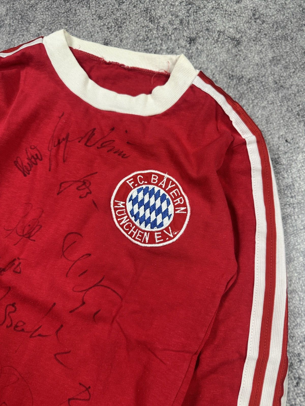Vintage Vintage Bayern Munich 74-76 Soccer Jersey Blokecore XS Rare Size US XS / EU 42 / 0 - 2 Thumbnail