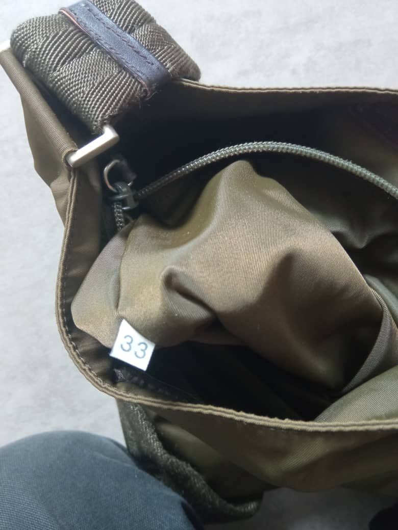 Prada PRADA NYLON MESSENGER BAG IN GREEN ARMY Size ONE SIZE - 7 Thumbnail