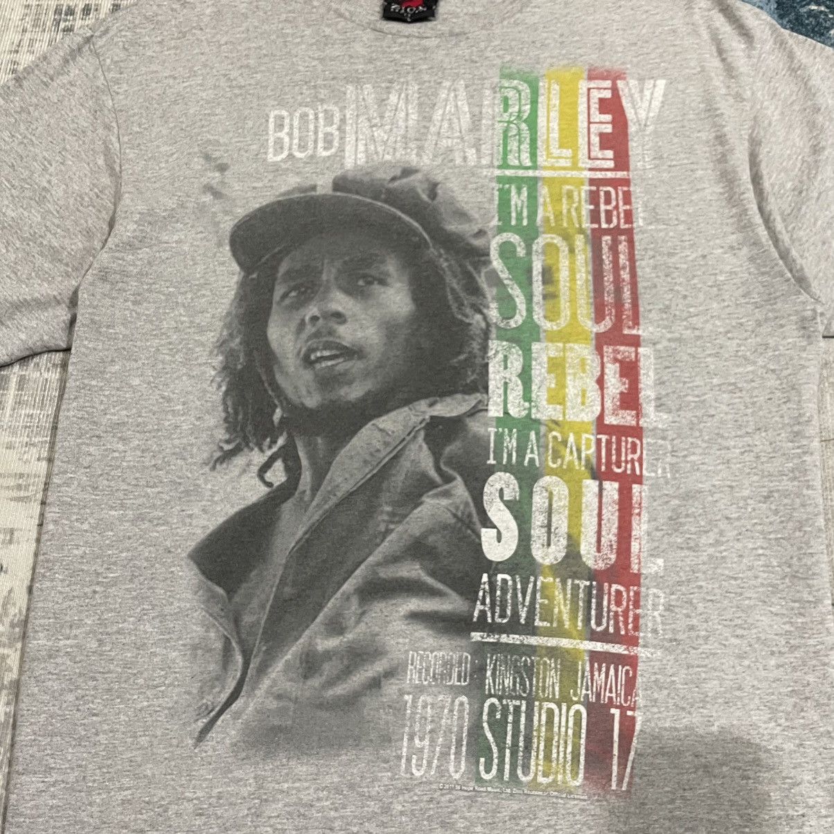 Vintage Rare Bob Marley Men’s “Soul Rebel” T Zion Roots Lt Size US L / EU 52-54 / 3 - 2 Thumbnail