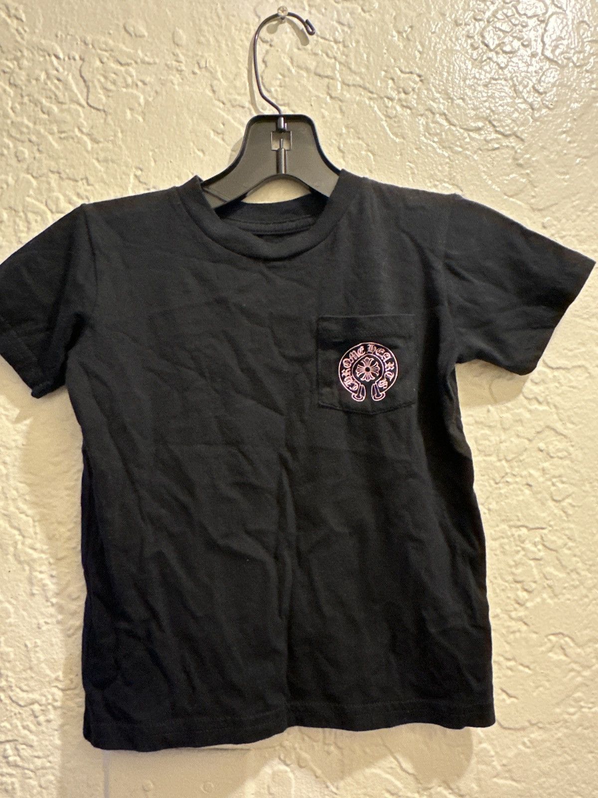 Chrome Hearts Kids 6y Chrome Heart Short Sleeve Pink & Black | Grailed