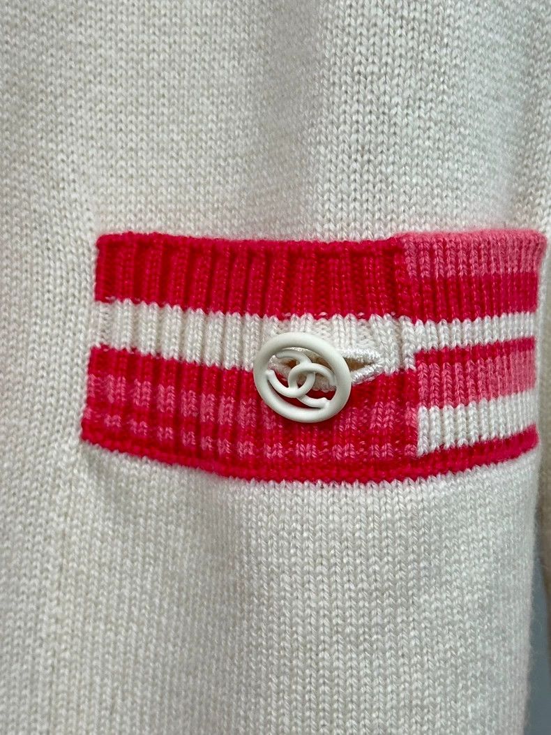 Chanel Chanel Pink and white color-blocked V-neck cashmere cardig Size XS / US 0-2 / IT 36-38 - 4 Thumbnail