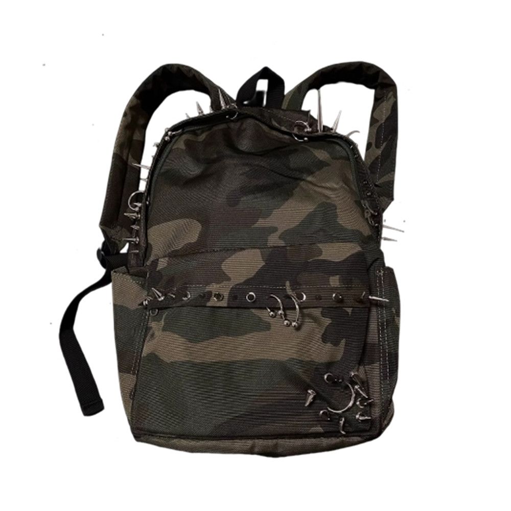 Japanese Brand Studded Camo Backpack Size ONE SIZE - 1 Thumbnail