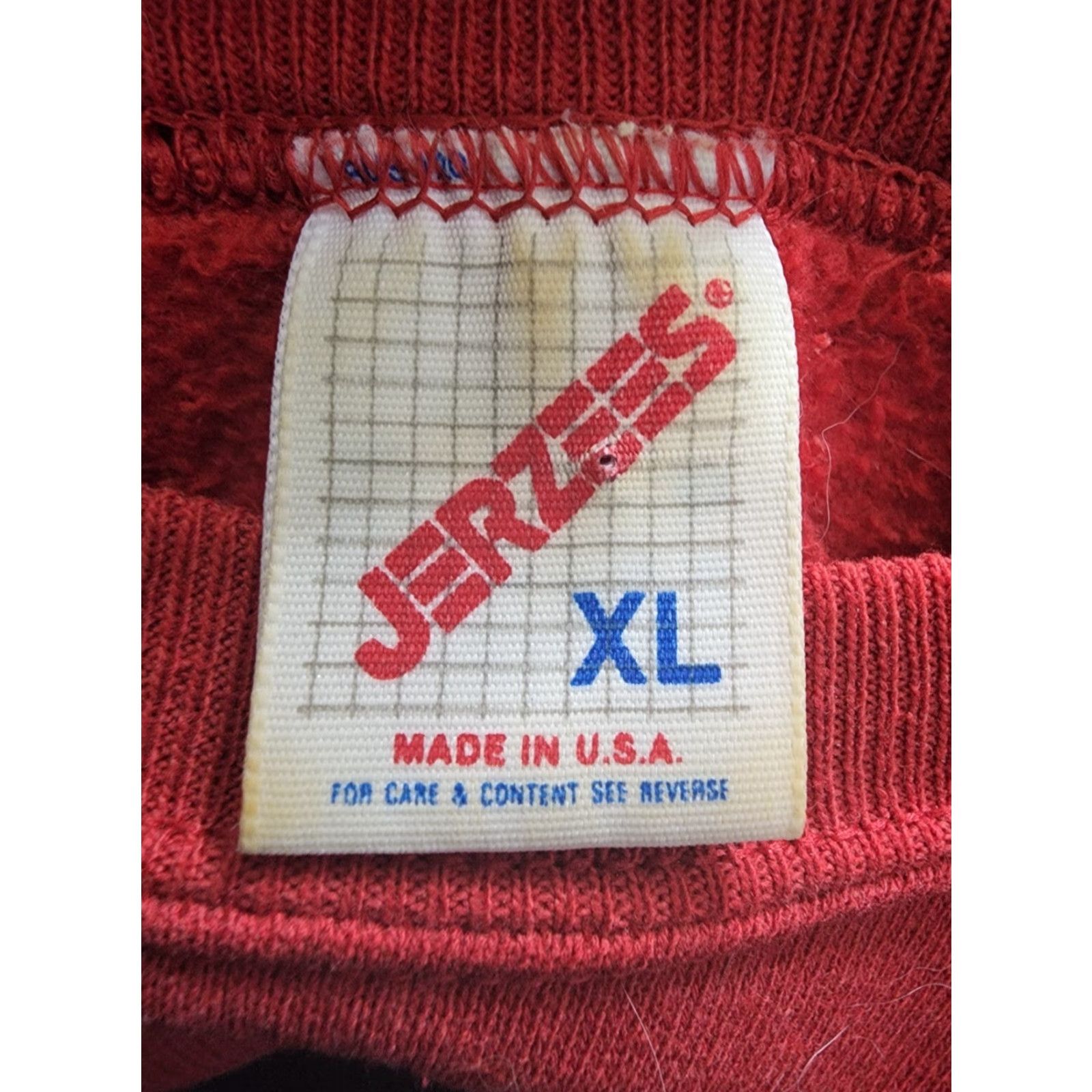 Jerzees VINTAGE Jerzees Mens Sweatshirt Crewneck XL Red 90s Made in USA USA Theme 90s Mens Size US XL / EU 56 / 4 - 4 Thumbnail