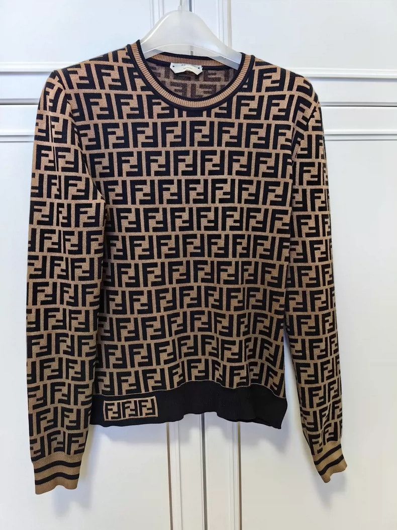 Fendi FENDI Women's Classic Knit Sweater Size US M / EU 48-50 / 2 - 1 Thumbnail