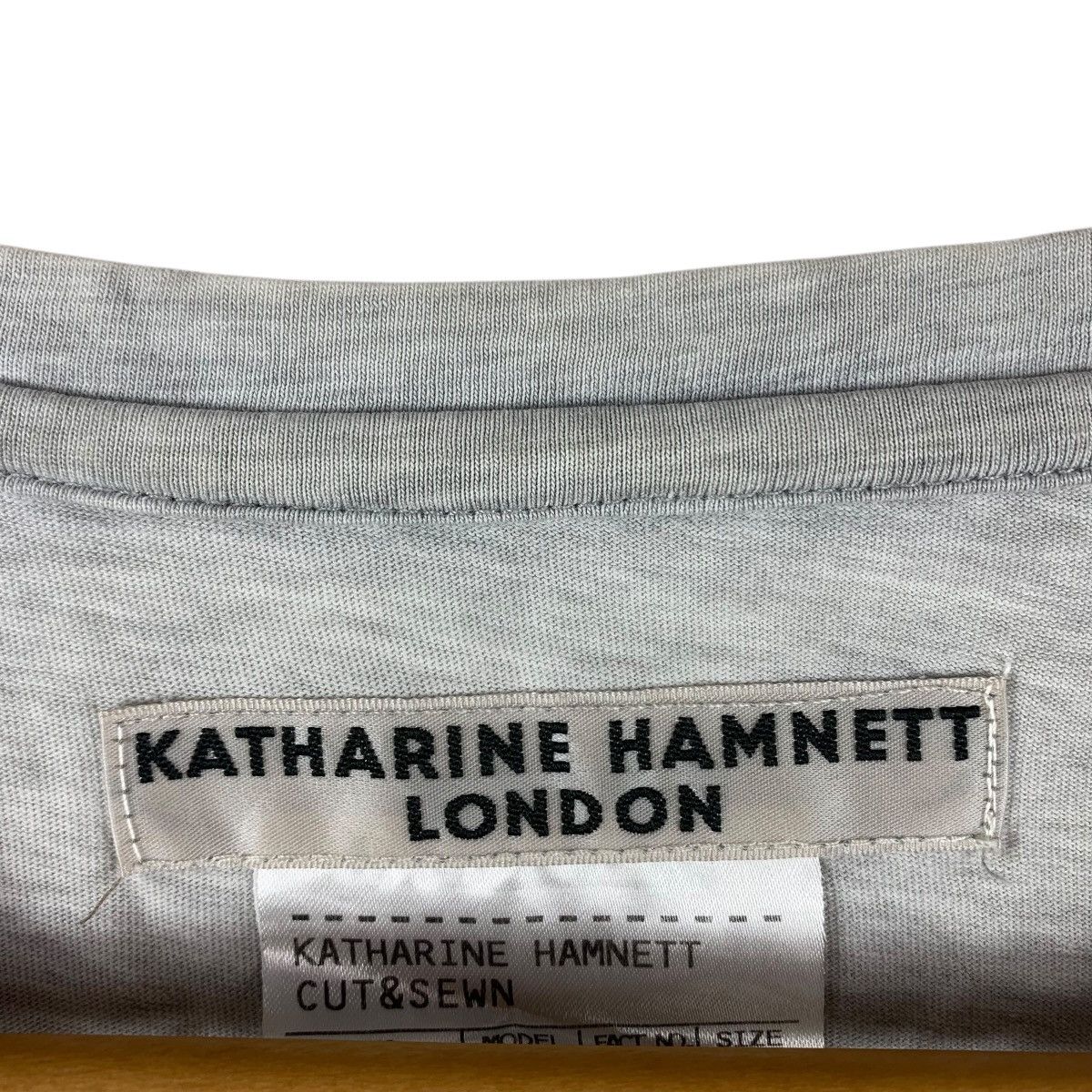 Katharine Hamnett London KATHARINE HAMNETT cut & sewn spellout long sleeve tee Size US M / EU 48-50 / 2 - 3 Thumbnail