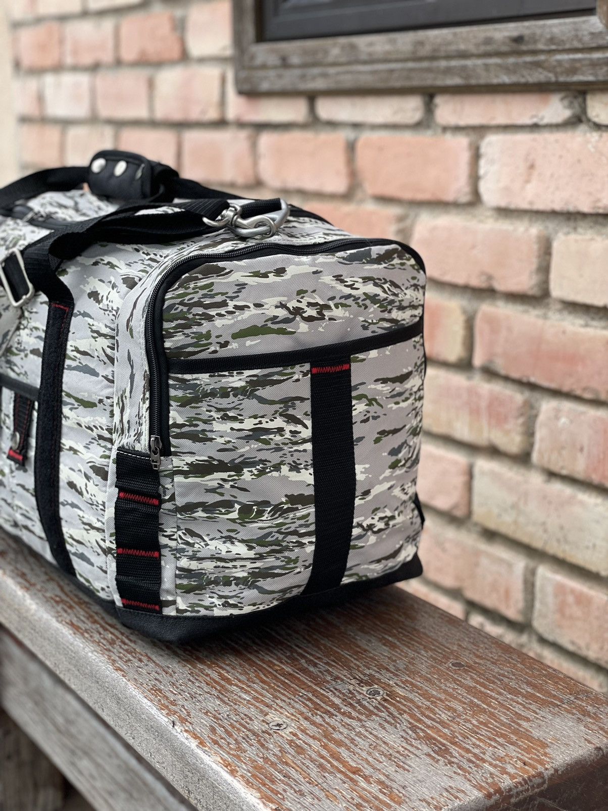Oakley Oakley Camouflage Duffle/Travel Bag Size ONE SIZE - 3 Thumbnail