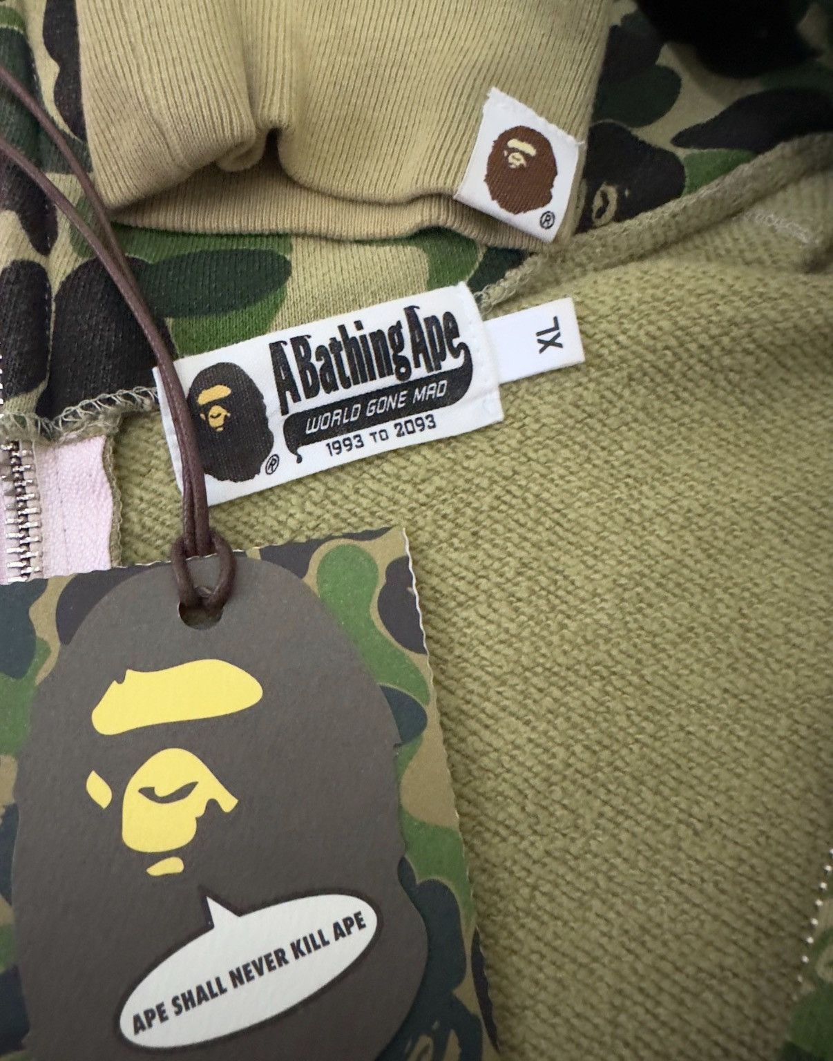 Bape BAPE Pink Green Two-Tone ABC Camo Shark Jacket K5 Size US XL / EU 56 / 4 - 3 Thumbnail