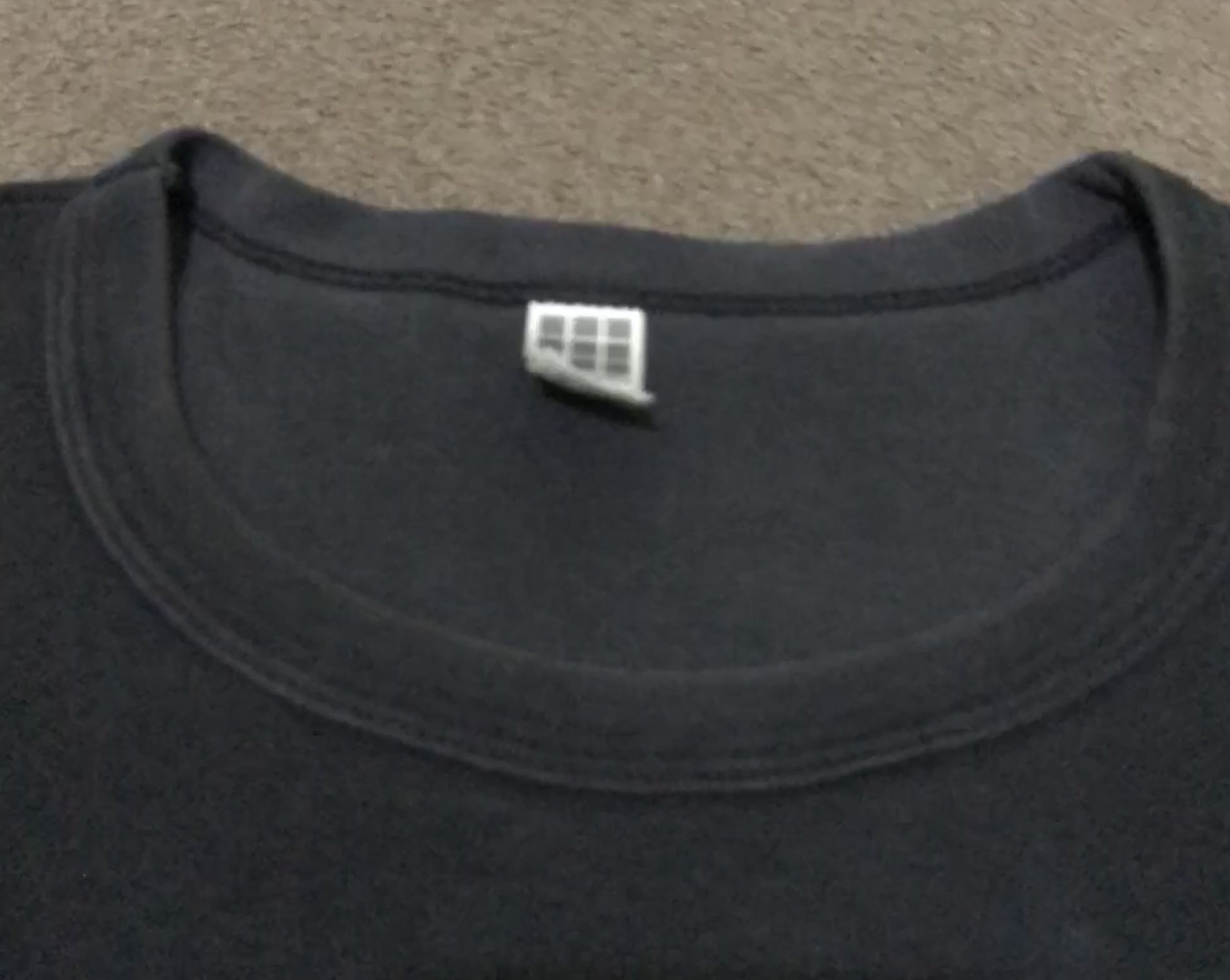 Balenciaga Vintage moby band electronic prodigy massive attack Size US M / EU 48-50 / 2 - 5 Thumbnail