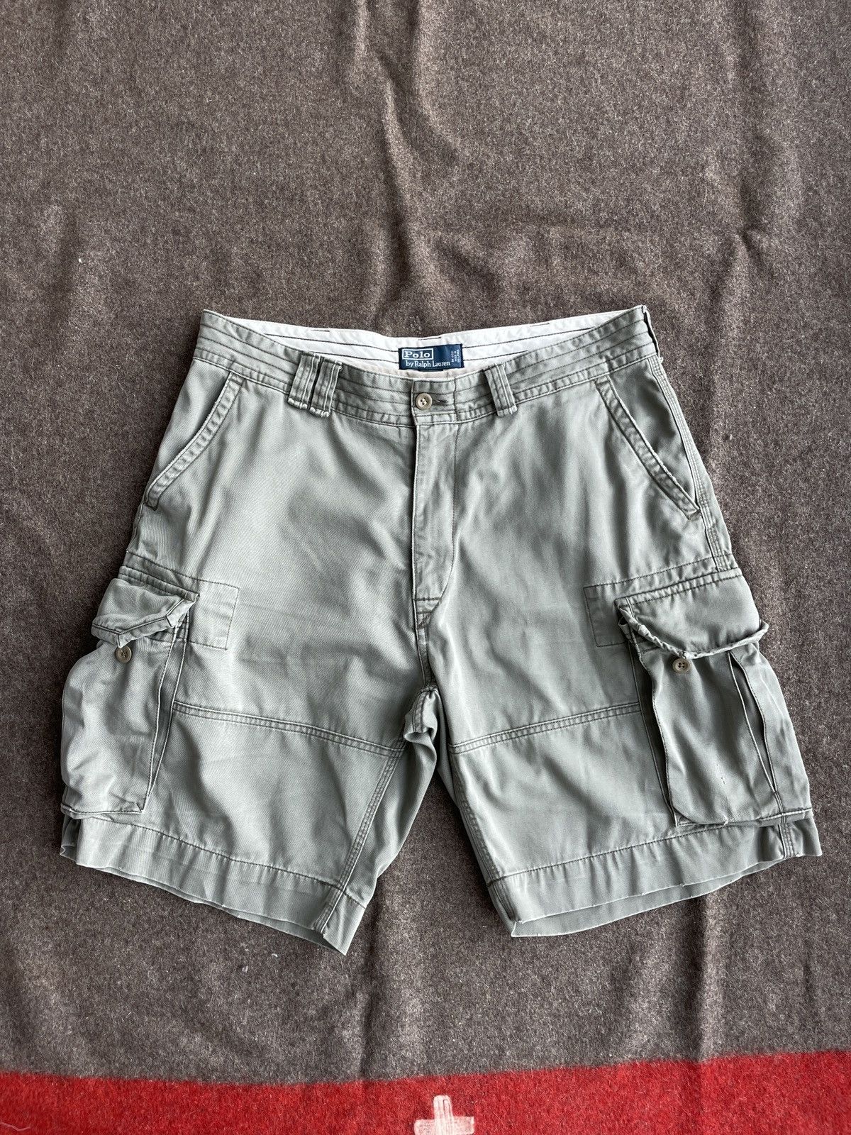 Polo Ralph Lauren Polo Ralph Lauren Cargo Shorts Size US 36 / EU 52 - 1 Thumbnail