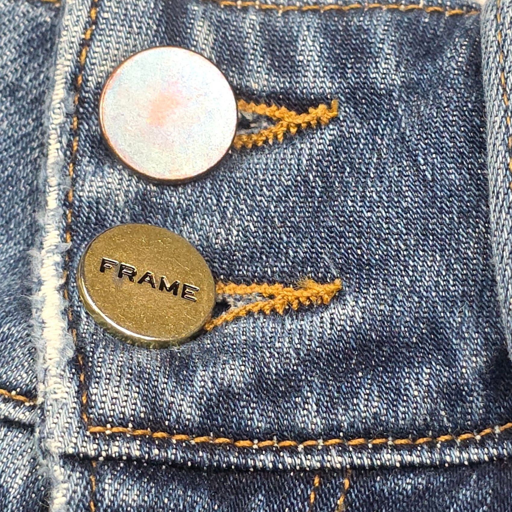 Frame GOOP x FRAME High-Rise Flare Jeans Women's 24 Blue Wide-Leg Stretch Jeans Regular Inseam 29"} Size 40" / US 18 - 6 Thumbnail