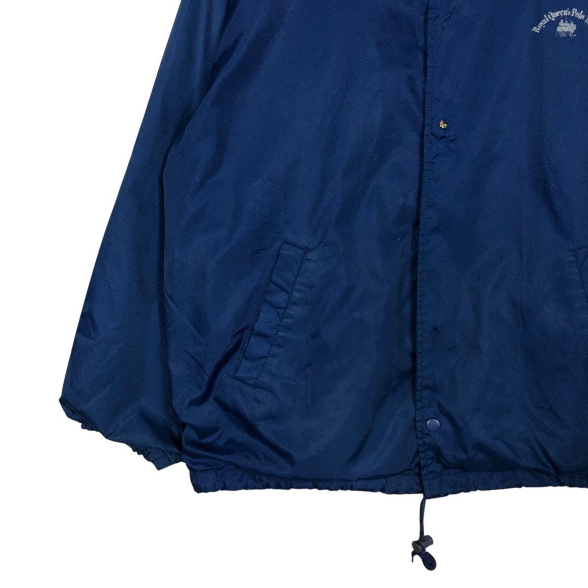 Japanese Brand 🔥BINTAGE COACH JACKET SNAP BUTTON ROYAL QUEEN’S POLO TEAM Size US L / EU 52-54 / 3 - 6 Thumbnail