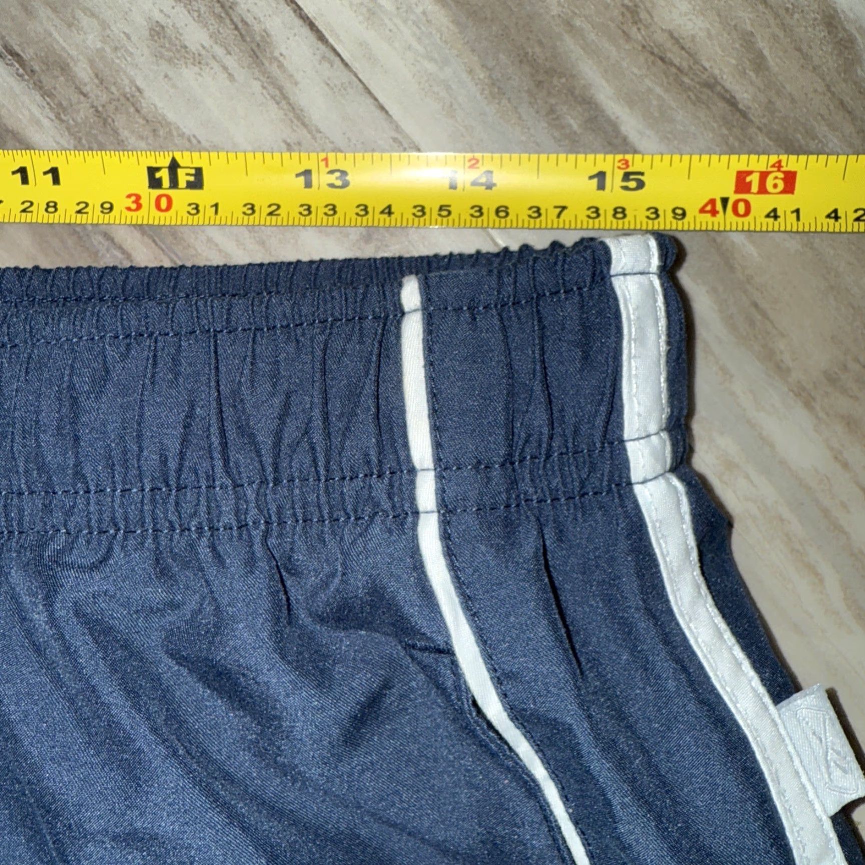 Reebok Reebok Navy Blue Polyester Elastic Waist Athletic Track Pants Striped XL Mens Regular Straight Pockets Gym & Training Size US 36 / EU 52 - 7 Thumbnail